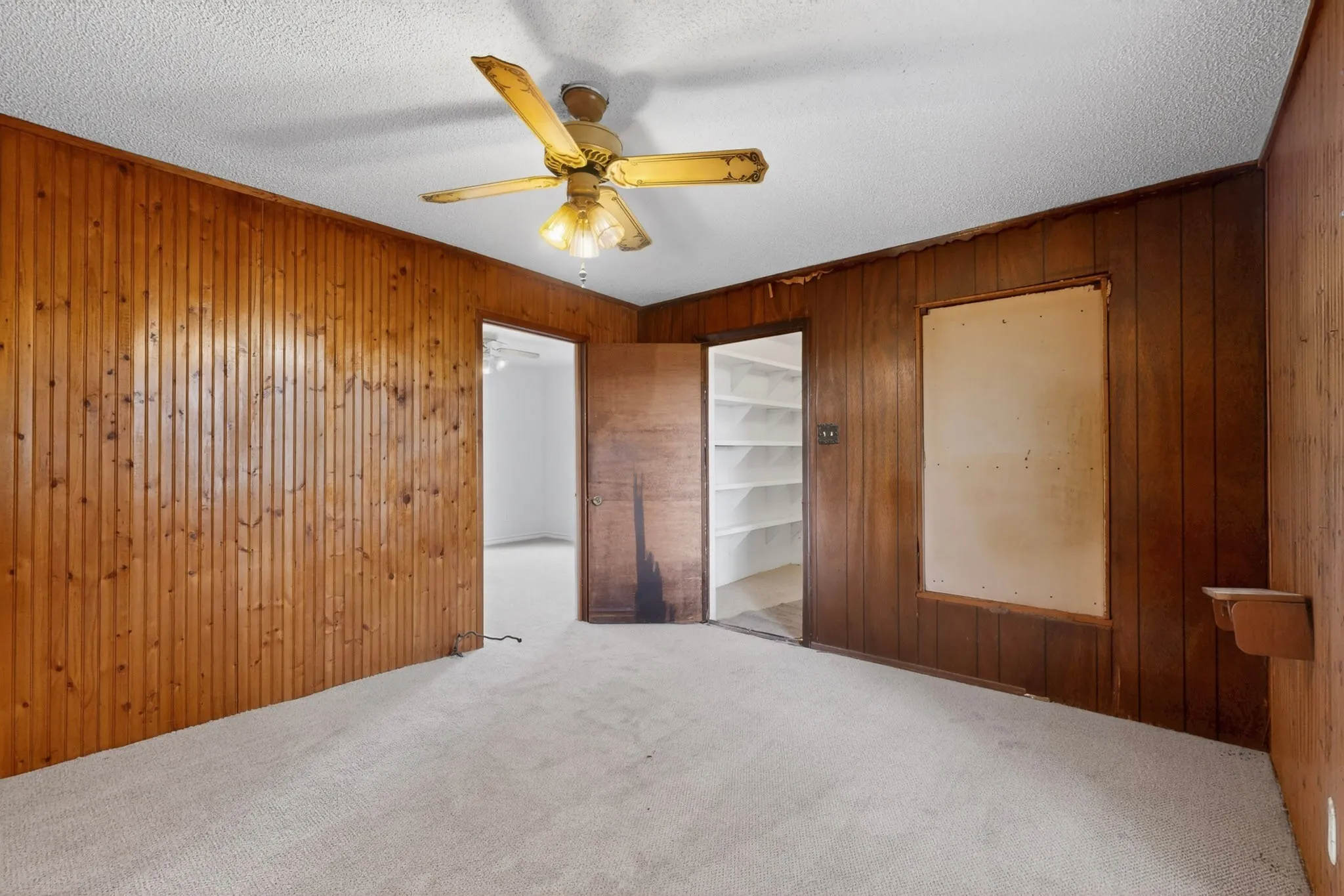 Single Family Residence For Sale in Kaufman County , 10075 Fm 429, Kaufman, Texas 75142, 3 Bedroom, 1 Bathroom, Garage spaces, 1,248 Sqft, built in 1965, mls#21278921, Real Estate Agent in Kaufman, Homes For Sale in Kaufman county, Homes For Sale in Kaufman, Realtor in Kaufman Texas, Real Estate Brokerage Independent Realty Texas, Luminita Cordes Realtor