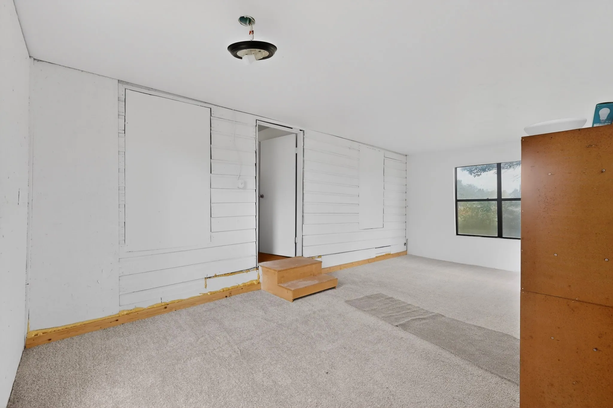 Single Family Residence For Sale in Kaufman County , 10075 Fm 429, Kaufman, Texas 75142, 3 Bedroom, 1 Bathroom, Garage spaces, 1,248 Sqft, built in 1965, mls#21278921, Real Estate Agent in Kaufman, Homes For Sale in Kaufman county, Homes For Sale in Kaufman, Realtor in Kaufman Texas, Real Estate Brokerage Independent Realty Texas, Luminita Cordes Realtor
