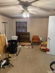 Single Family Residence For Sale in Van Zandt County , 420 Post Oak Road, Wills Point, Texas 75169, 4 Bedroom, 2 Bathroom, 1 Garage spaces, 1,895 Sqft, built in 1973, mls#21276055, Real Estate Agent in Wills Point, Homes For Sale in Van Zandt county, Homes For Sale in Wills Point, Realtor in Wills Point Texas, Real Estate Brokerage Independent Realty Texas, Luminita Cordes Realtor