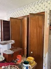 Single Family Residence For Sale in Van Zandt County , 420 Post Oak Road, Wills Point, Texas 75169, 4 Bedroom, 2 Bathroom, 1 Garage spaces, 1,895 Sqft, built in 1973, mls#21276055, Real Estate Agent in Wills Point, Homes For Sale in Van Zandt county, Homes For Sale in Wills Point, Realtor in Wills Point Texas, Real Estate Brokerage Independent Realty Texas, Luminita Cordes Realtor