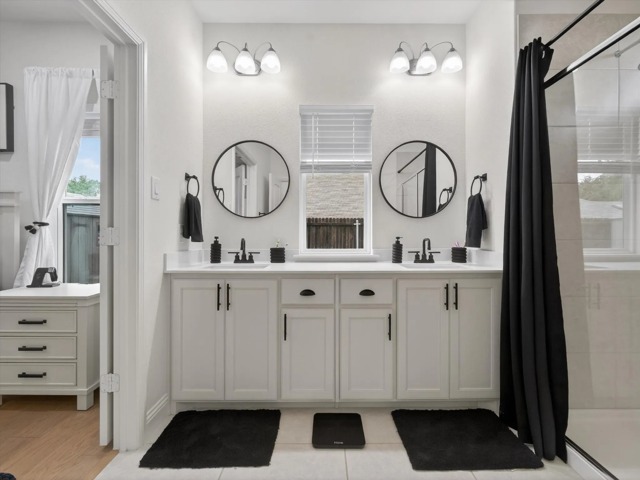 Single Family Residence For Sale in Denton County , 599 Concho Street, Aubrey, Texas 76227, 3 Bedroom, 2 Bathroom, 2 Garage spaces, 1,637 Sqft, built in 2021, mls#21271254, Real Estate Agent in Aubrey, Homes For Sale in Denton county, Homes For Sale in Aubrey, Realtor in Aubrey Texas, Real Estate Brokerage Independent Realty Texas, Luminita Cordes Realtor