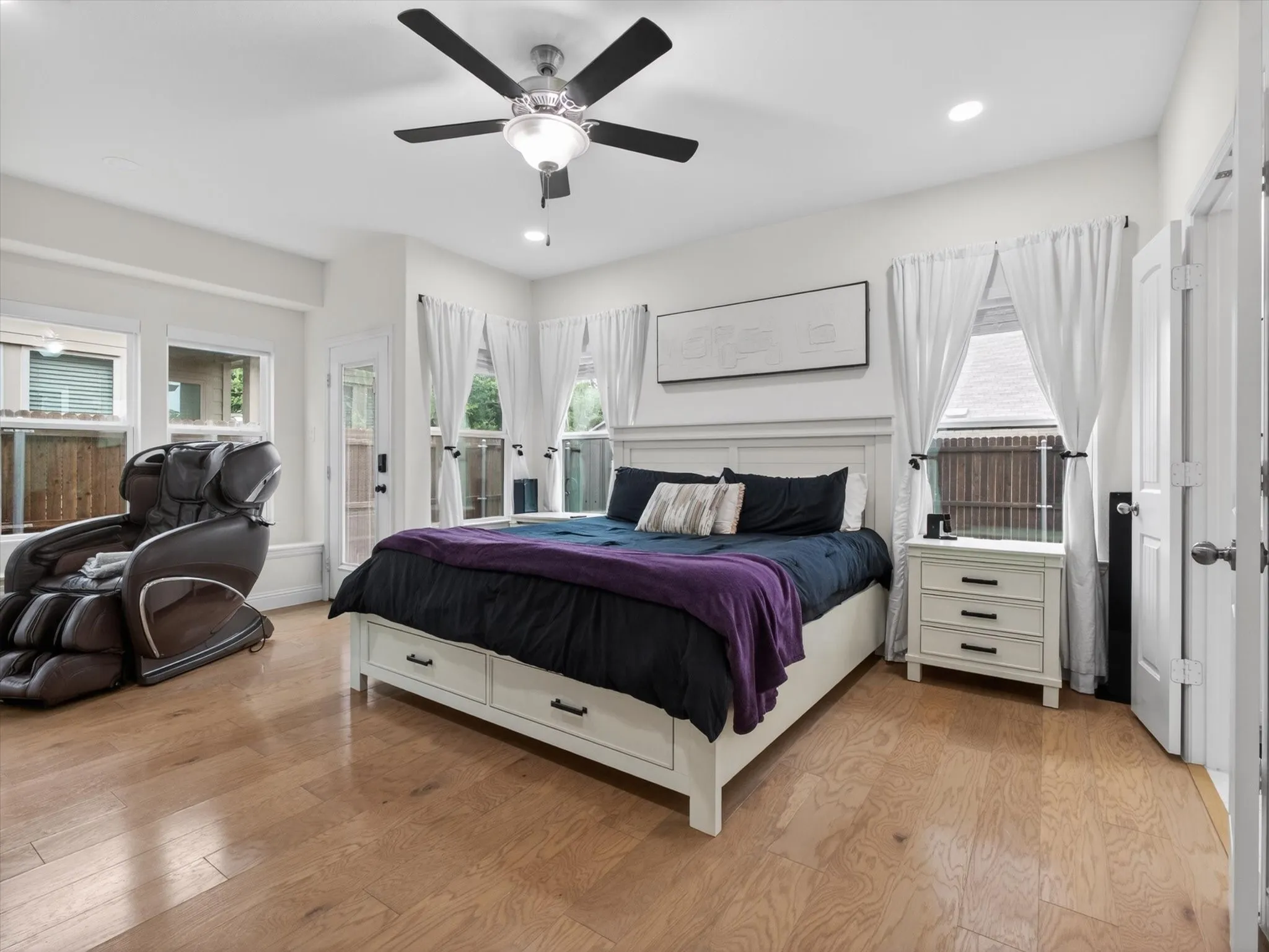 Single Family Residence For Sale in Denton County , 599 Concho Street, Aubrey, Texas 76227, 3 Bedroom, 2 Bathroom, 2 Garage spaces, 1,637 Sqft, built in 2021, mls#21271254, Real Estate Agent in Aubrey, Homes For Sale in Denton county, Homes For Sale in Aubrey, Realtor in Aubrey Texas, Real Estate Brokerage Independent Realty Texas, Luminita Cordes Realtor