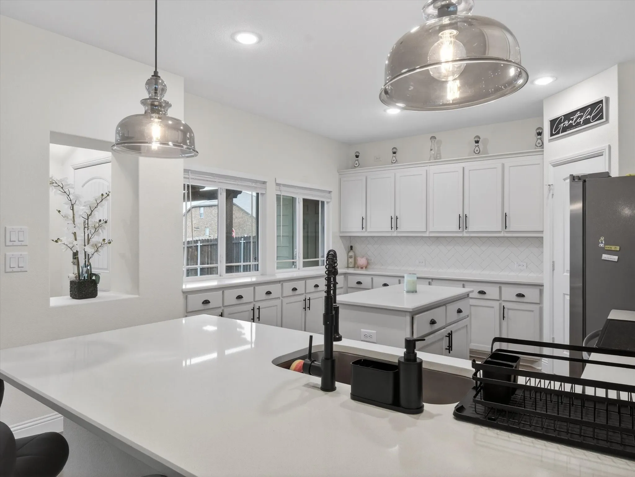 Single Family Residence For Sale in Denton County , 599 Concho Street, Aubrey, Texas 76227, 3 Bedroom, 2 Bathroom, 2 Garage spaces, 1,637 Sqft, built in 2021, mls#21271254, Real Estate Agent in Aubrey, Homes For Sale in Denton county, Homes For Sale in Aubrey, Realtor in Aubrey Texas, Real Estate Brokerage Independent Realty Texas, Luminita Cordes Realtor