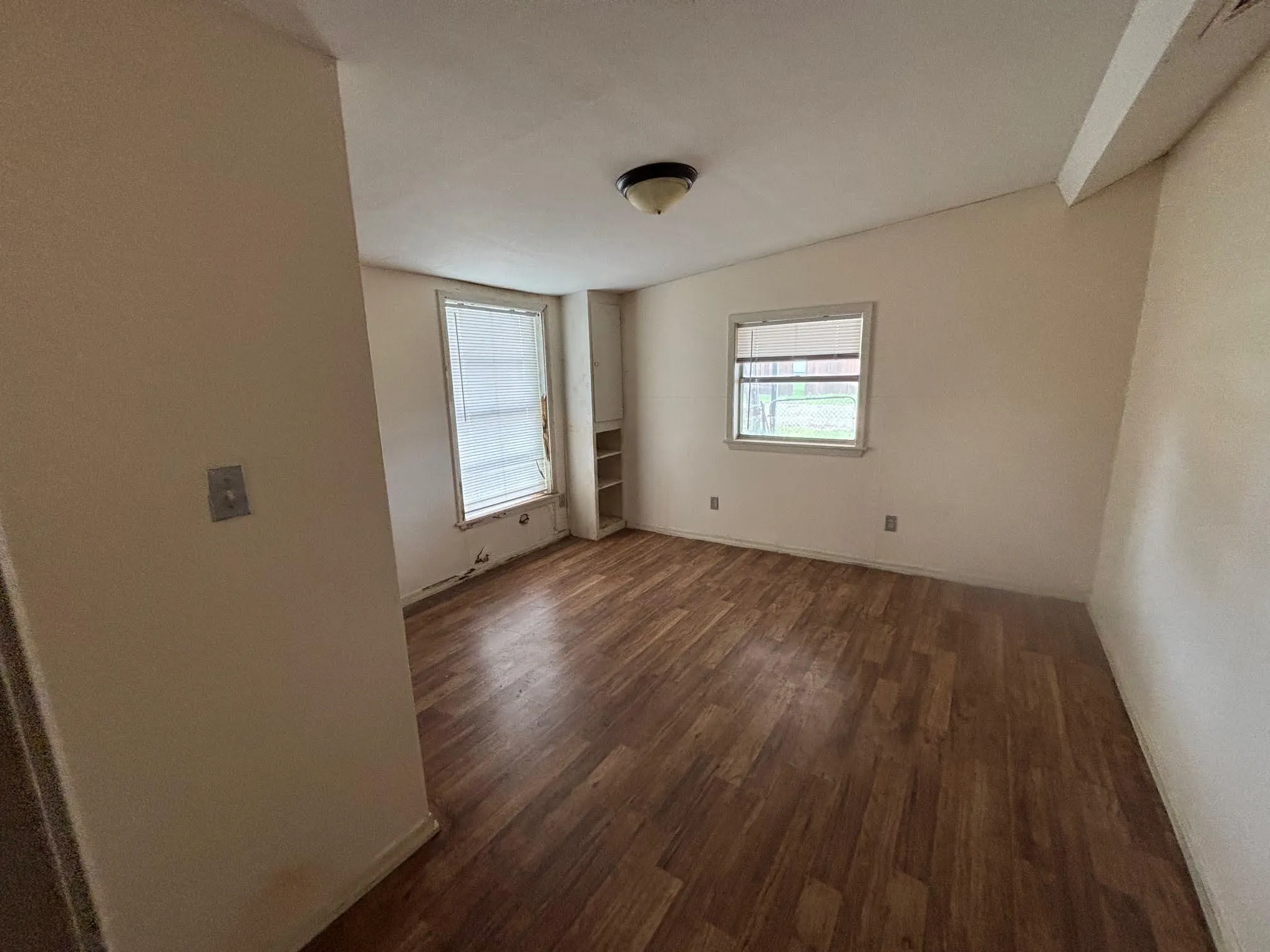Single Family Residence For Rent in Jack County , 316 Alley Street, Perrin, Texas 76486, 4 Bedroom, 2 Bathroom, Garage spaces, 1,112 Sqft, built in 1945, Price $700, mls#21279025, Real Estate Agent in Perrin, Homes For Rent in Jack county, Homes For Rent in Perrin, Realtor in Perrin Texas, Real Estate Brokerage Independent Realty Texas, Luminita Cordes Realtor