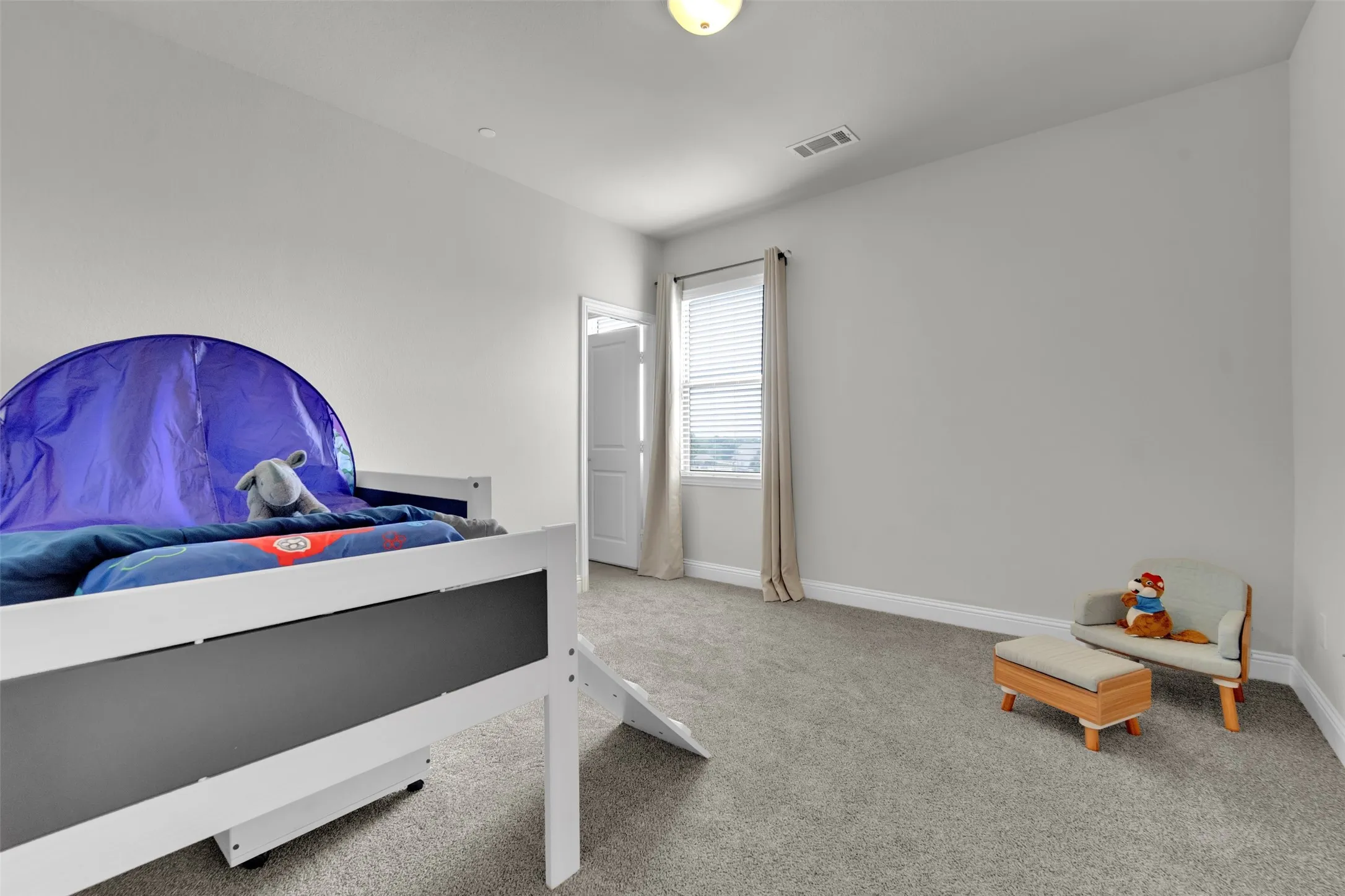 Single Family Residence For Sale in Collin County , 2600 W Hendrix Avenue, Lucas, Texas 75002, 4 Bedroom, 5 Bathroom, 3 Garage spaces, 4,097 Sqft, built in 2016, Price $1,175,000, mls#21277155, Real Estate Agent in Lucas, Homes For Sale in Collin county, Homes For Sale in Lucas, Realtor in Lucas Texas, Real Estate Brokerage Independent Realty Texas, Luminita Cordes Realtor
