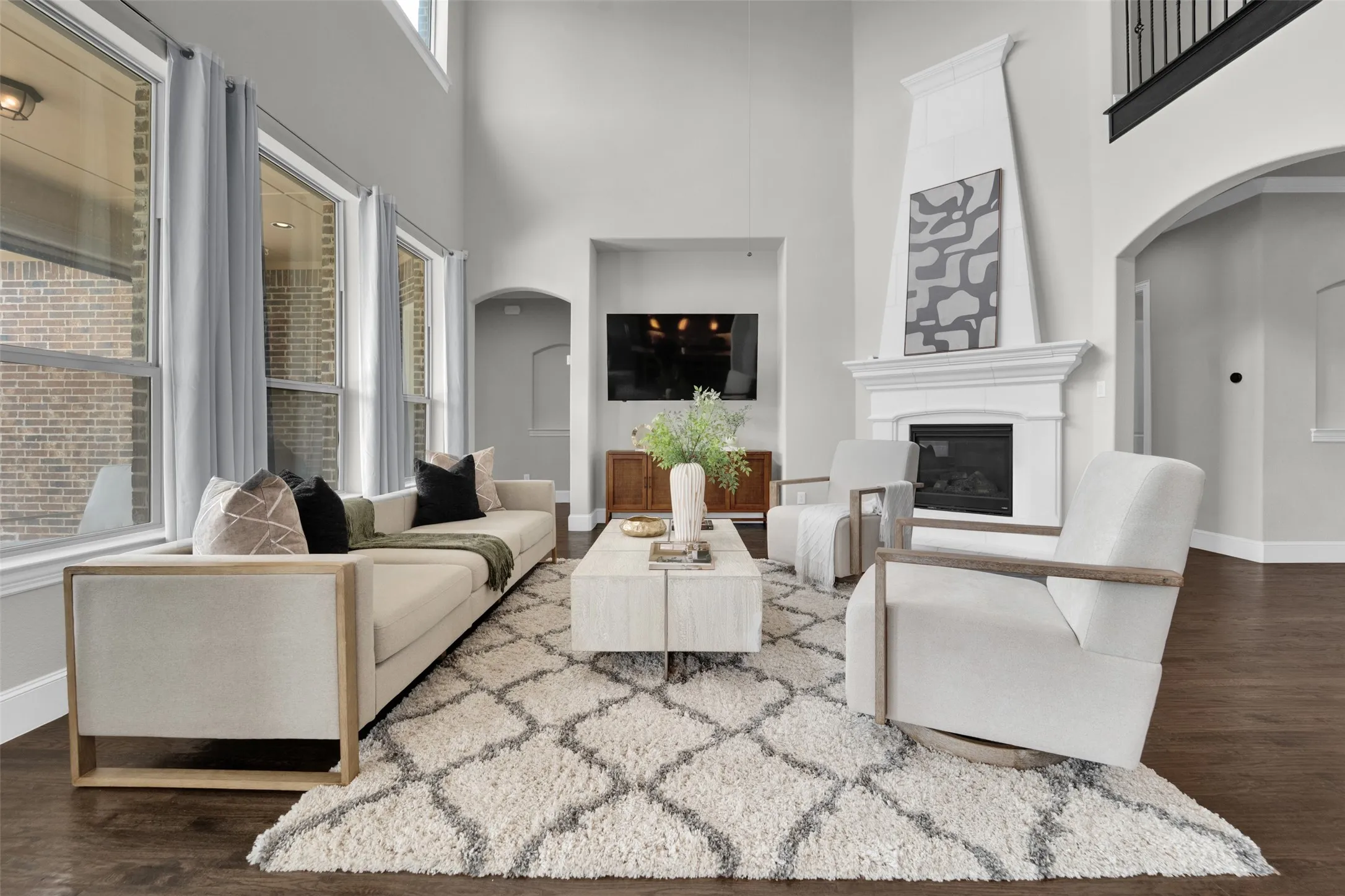 Single Family Residence For Sale in Collin County , 2600 W Hendrix Avenue, Lucas, Texas 75002, 4 Bedroom, 5 Bathroom, 3 Garage spaces, 4,097 Sqft, built in 2016, Price $1,175,000, mls#21277155, Real Estate Agent in Lucas, Homes For Sale in Collin county, Homes For Sale in Lucas, Realtor in Lucas Texas, Real Estate Brokerage Independent Realty Texas, Luminita Cordes Realtor