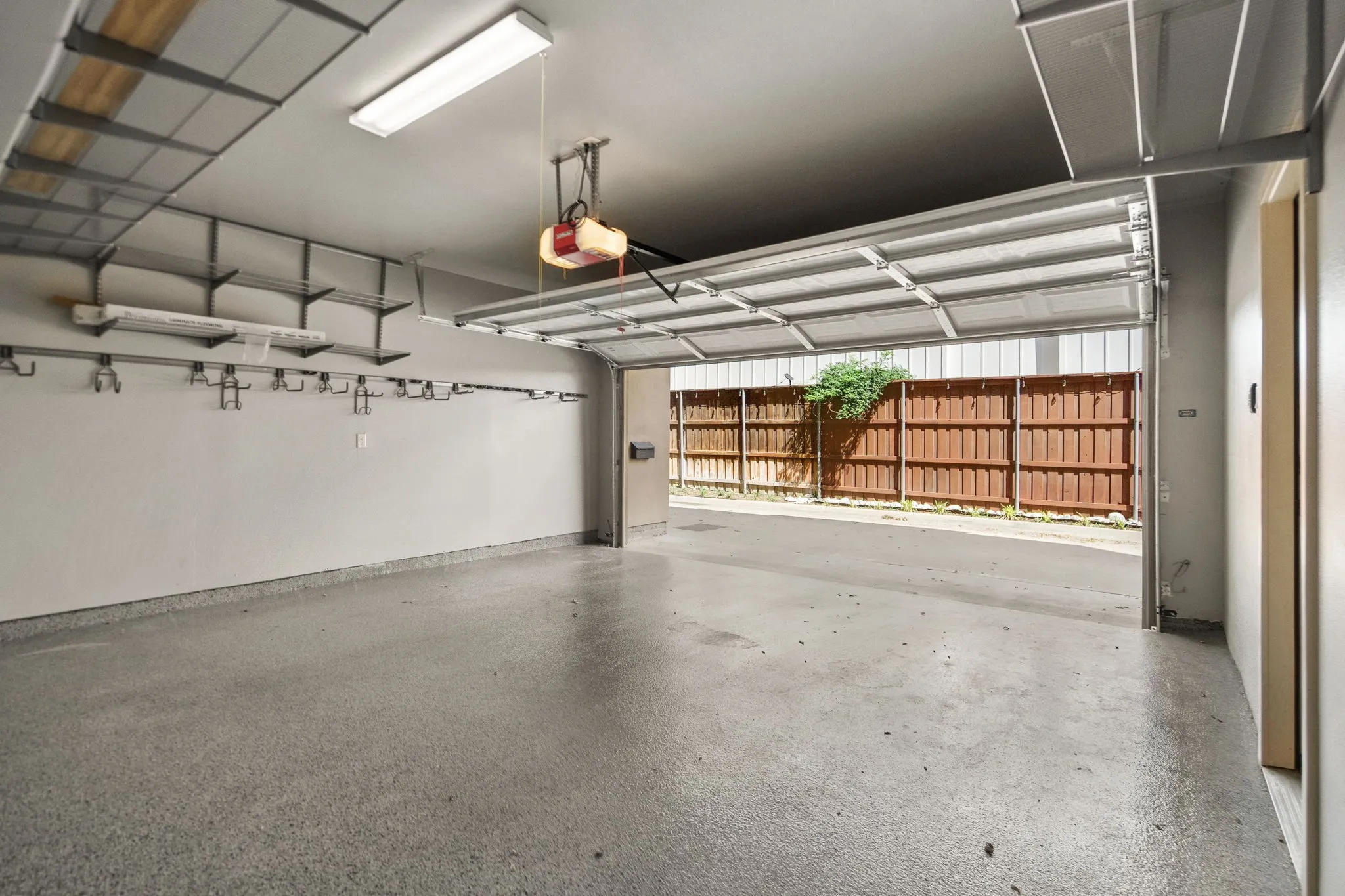 Townhouse For Sale in Dallas County , 4316 Cedar Springs Road C, Dallas, Texas 75219, 3 Bedrooms, 3 Bathrooms, 2 Garage spaces, 2,455 Sqft, built in 2002, Price $675,000, mls#21277828, Real Estate Agent in Dallas, Homes For Sale in Dallas county, Homes For Sale in Dallas, Realtor in Dallas Texas, Real Estate Brokerage Independent Realty Texas, Luminita Cordes Realtor
