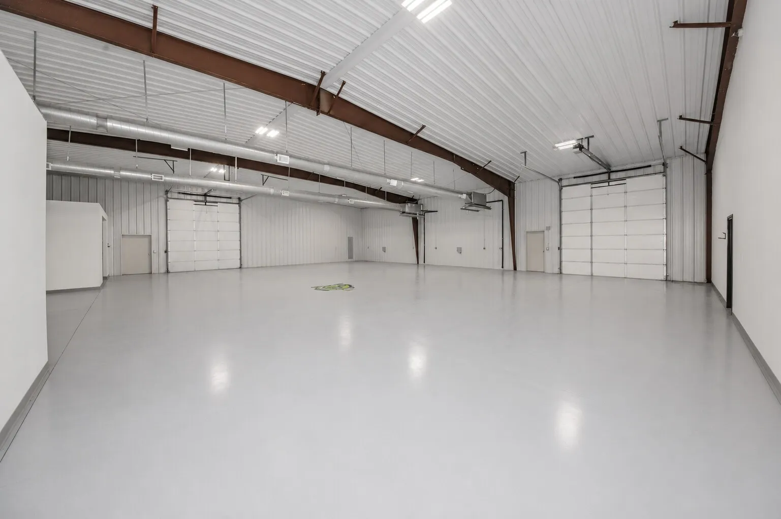 Single Family Residence For Sale in Wise County , 426 CR 2320, Decatur, Texas 76234, 2 Bedroom, 2 Bathroom, Garage spaces, 2,400 Sqft, built in 2019, mls#21278967, Real Estate Agent in Decatur, Homes For Sale in Wise county, Homes For Sale in Decatur, Realtor in Decatur Texas, Real Estate Brokerage Independent Realty Texas, Luminita Cordes Realtor