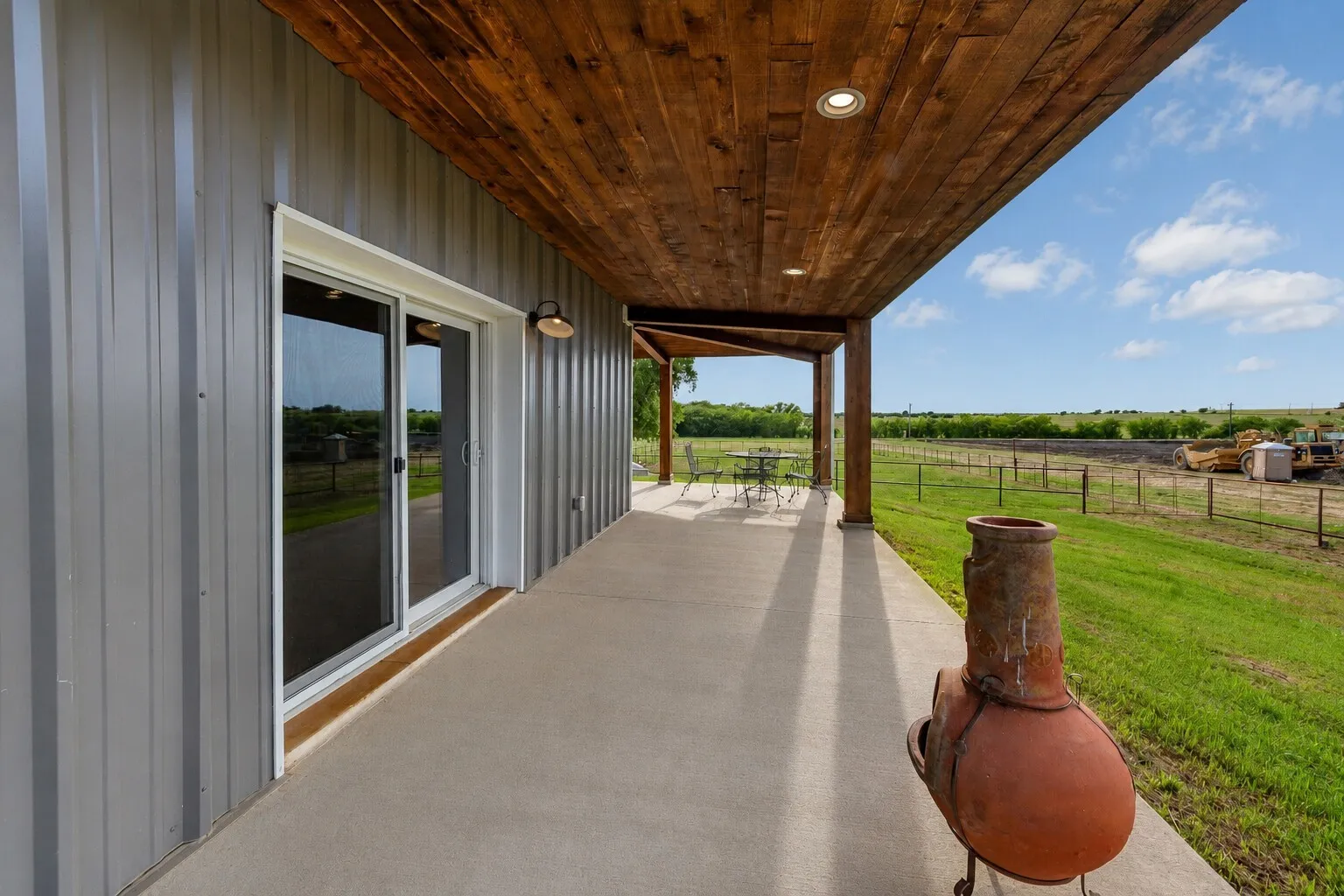 Single Family Residence For Sale in Wise County , 426 CR 2320, Decatur, Texas 76234, 2 Bedroom, 2 Bathroom, Garage spaces, 2,400 Sqft, built in 2019, mls#21278967, Real Estate Agent in Decatur, Homes For Sale in Wise county, Homes For Sale in Decatur, Realtor in Decatur Texas, Real Estate Brokerage Independent Realty Texas, Luminita Cordes Realtor