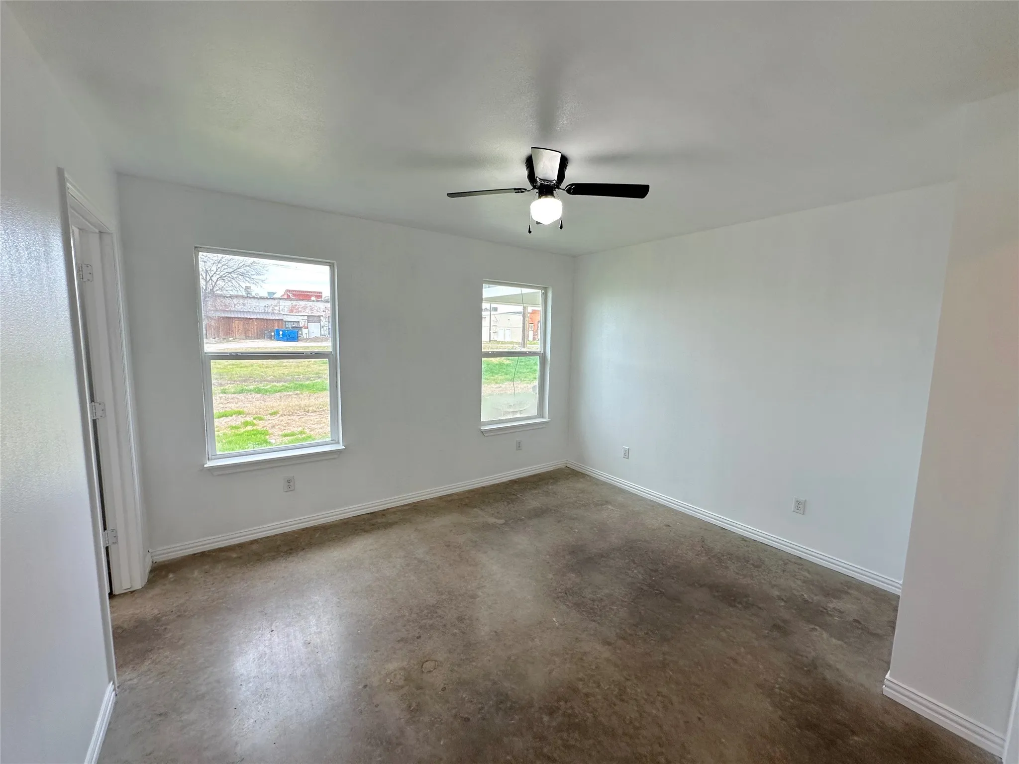 Duplex For Sale in Hill County , 108 W Adams Street, Itasca, Texas 76055, 6 Bedrooms, 4 Bathrooms, Garage spaces, 0 Sqft, built in 2021, Price $375,000, mls#21269217, Real Estate Agent in Itasca, Homes For Sale in Hill county, Homes For Sale in Itasca, Realtor in Itasca Texas, Real Estate Brokerage Independent Realty Texas, Luminita Cordes Realtor