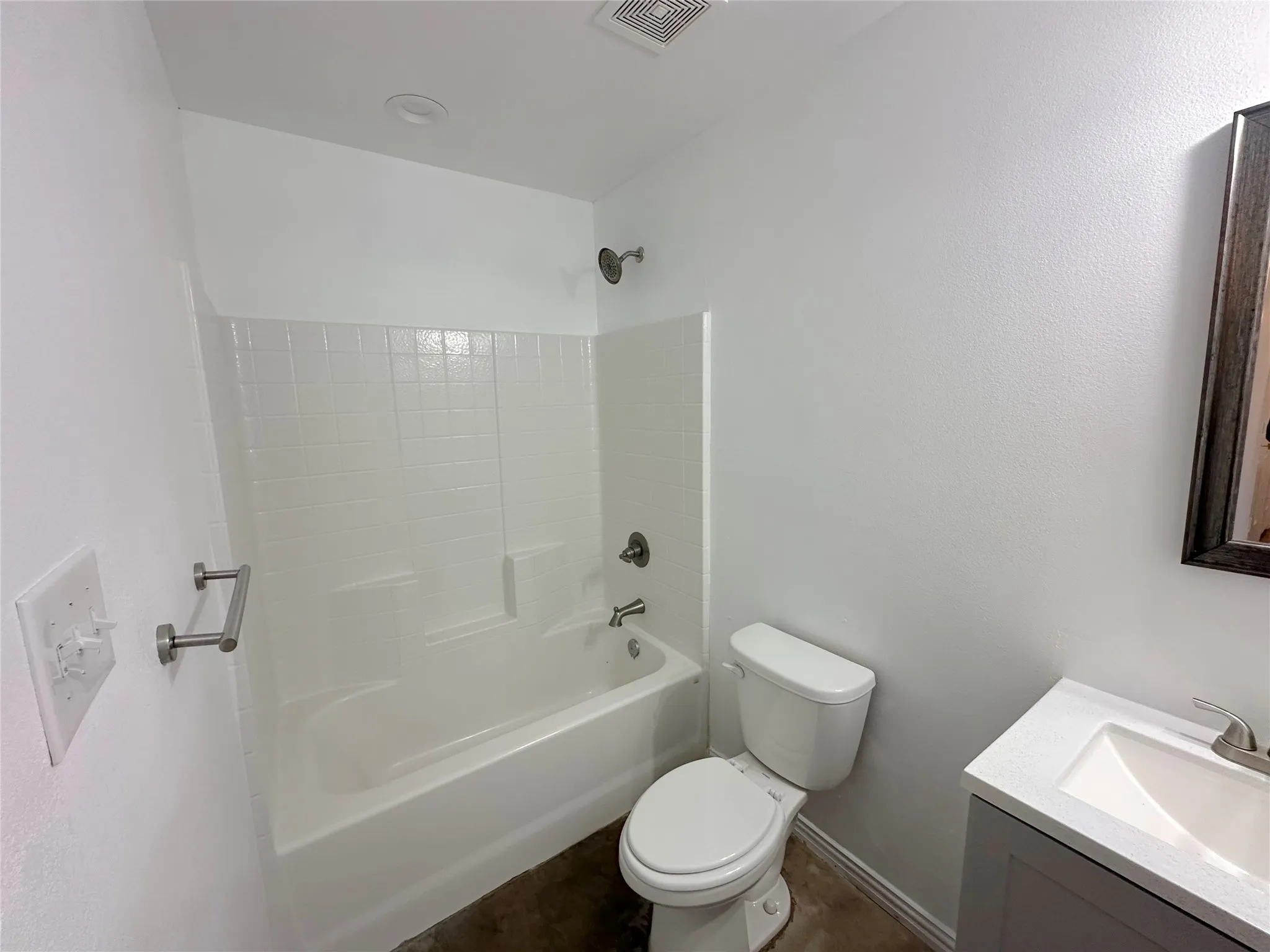Duplex For Sale in Hill County , 108 W Adams Street, Itasca, Texas 76055, 6 Bedrooms, 4 Bathrooms, Garage spaces, 0 Sqft, built in 2021, Price $375,000, mls#21269217, Real Estate Agent in Itasca, Homes For Sale in Hill county, Homes For Sale in Itasca, Realtor in Itasca Texas, Real Estate Brokerage Independent Realty Texas, Luminita Cordes Realtor