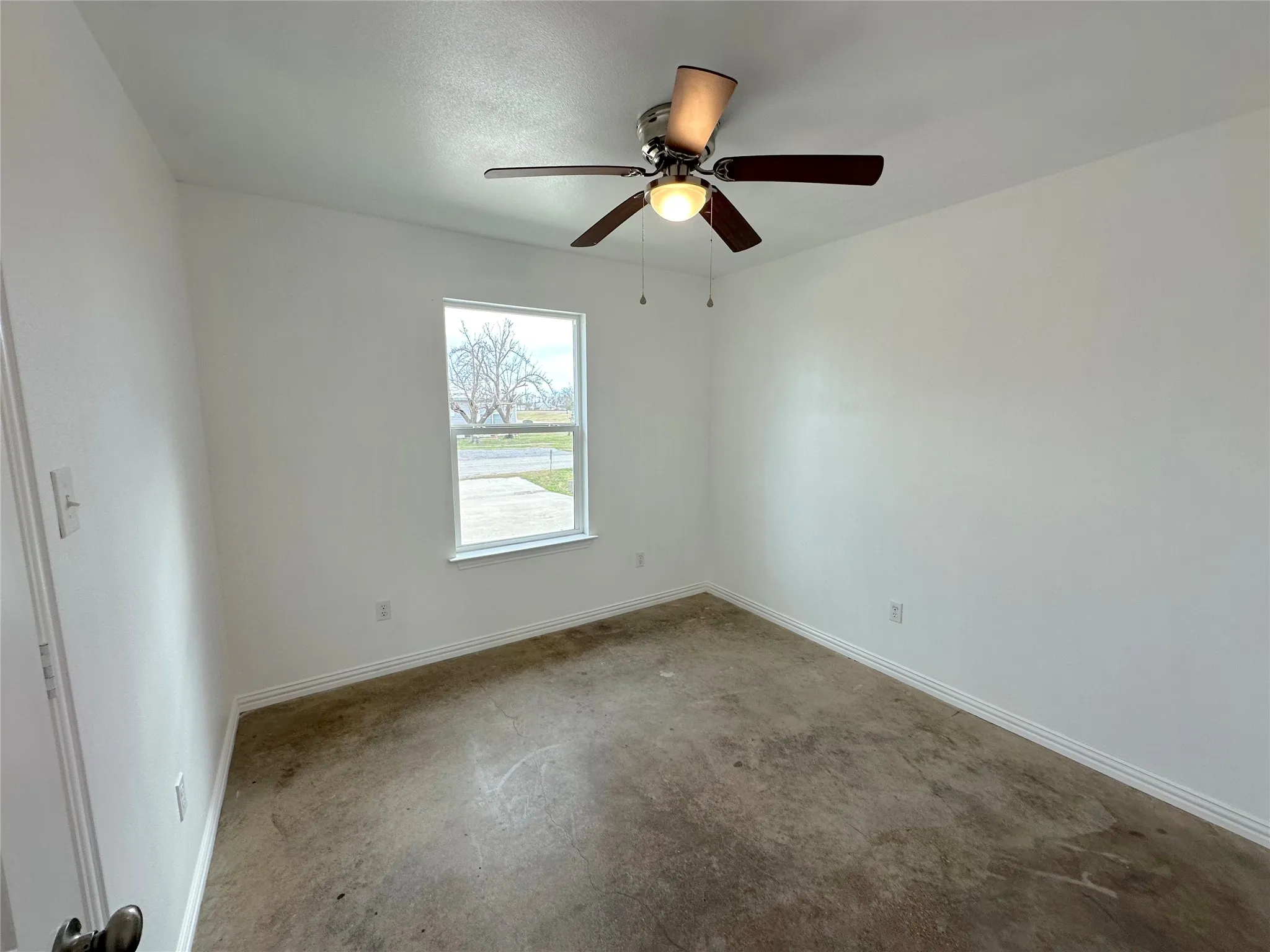 Duplex For Sale in Hill County , 108 W Adams Street, Itasca, Texas 76055, 6 Bedrooms, 4 Bathrooms, Garage spaces, 0 Sqft, built in 2021, Price $375,000, mls#21269217, Real Estate Agent in Itasca, Homes For Sale in Hill county, Homes For Sale in Itasca, Realtor in Itasca Texas, Real Estate Brokerage Independent Realty Texas, Luminita Cordes Realtor