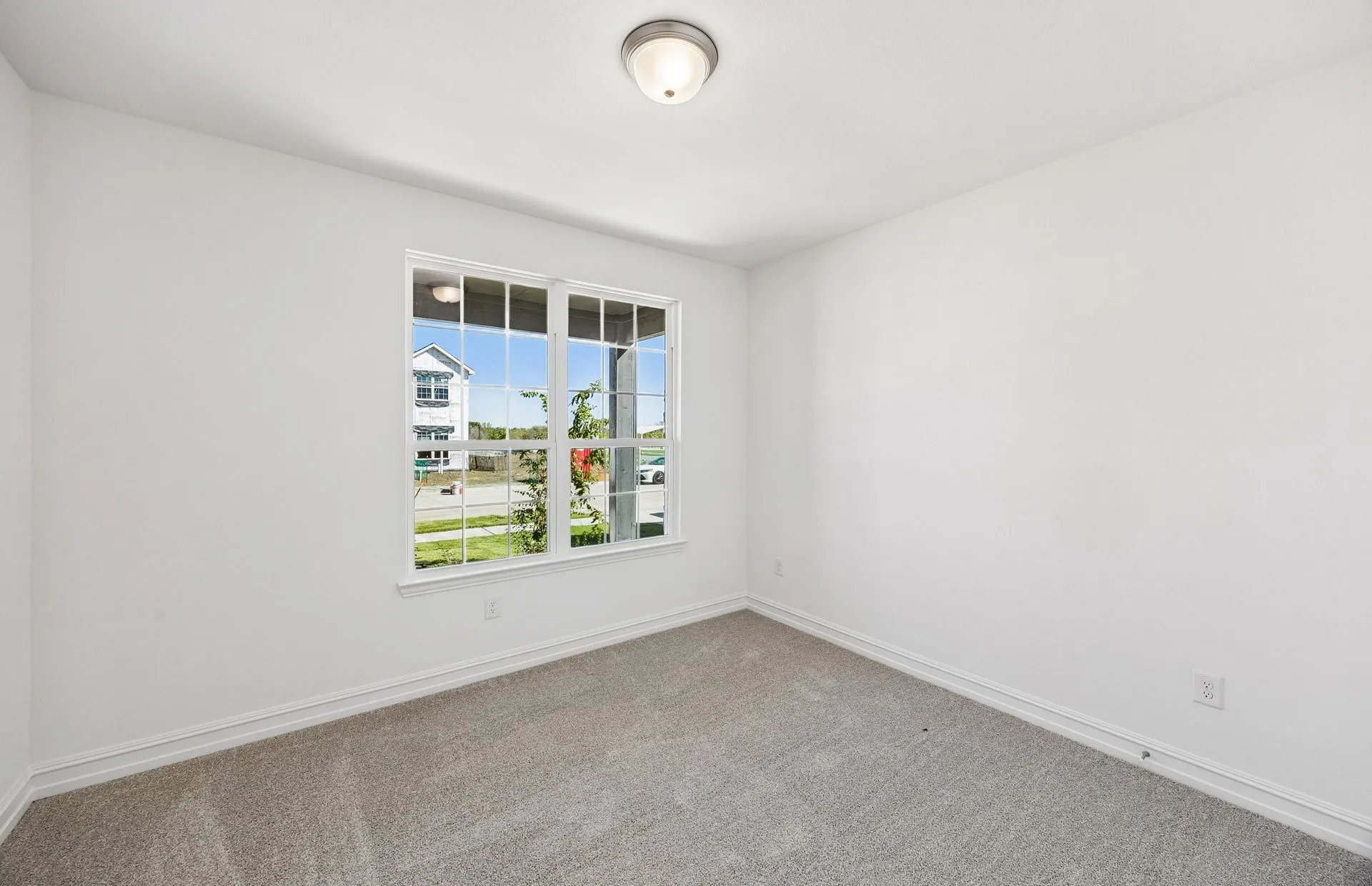 Secondary bedroom on first level