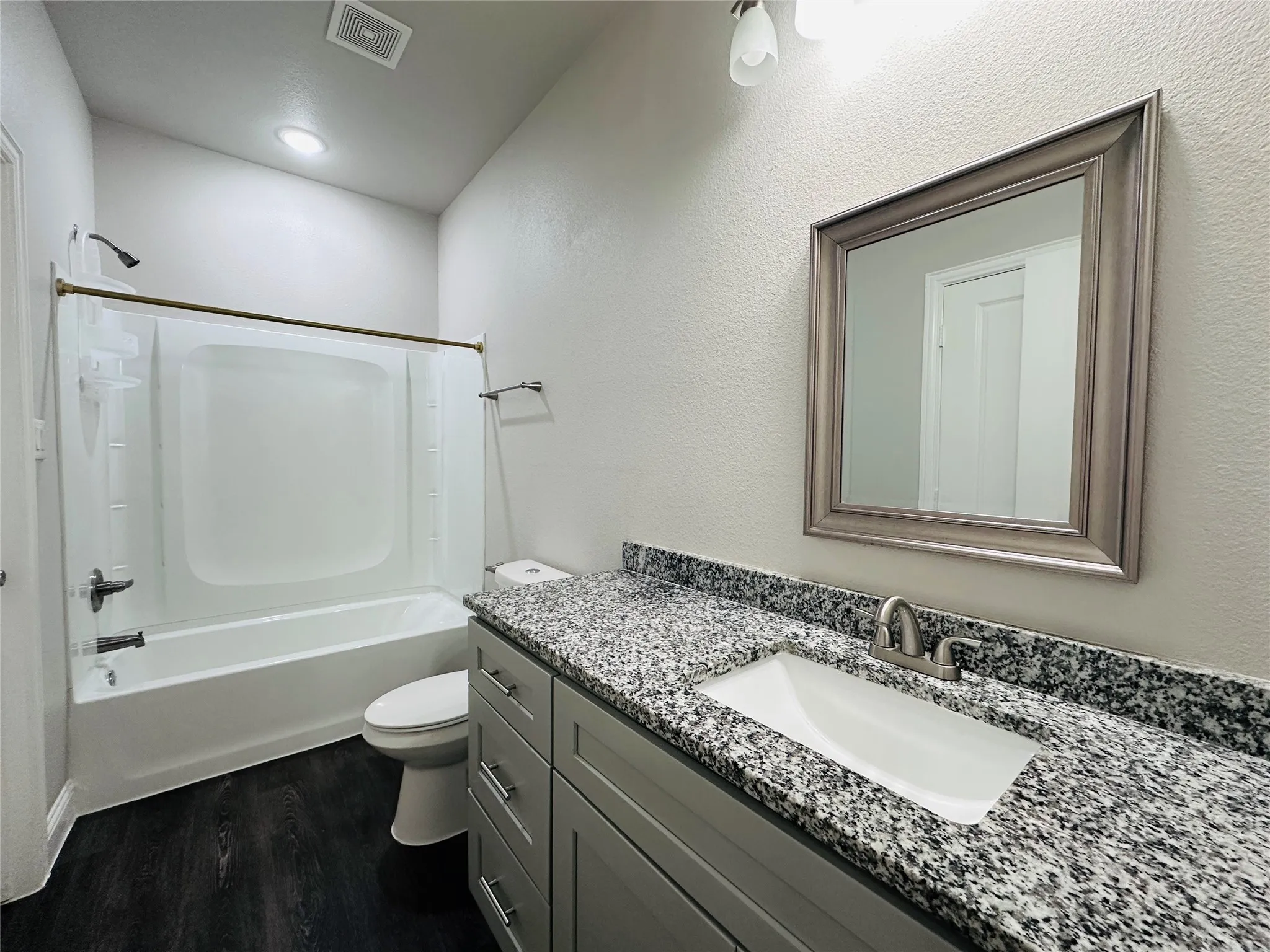 Single Family Residence For Sale in Hood County , 2415 San Gabriel Drive, Granbury, Texas 76048, 3 Bedroom, 2 Bathroom, Garage spaces, 1,596 Sqft, built in 2021, mls#21277822, Real Estate Agent in Granbury, Homes For Sale in Hood county, Homes For Sale in Granbury, Realtor in Granbury Texas, Real Estate Brokerage Independent Realty Texas, Luminita Cordes Realtor