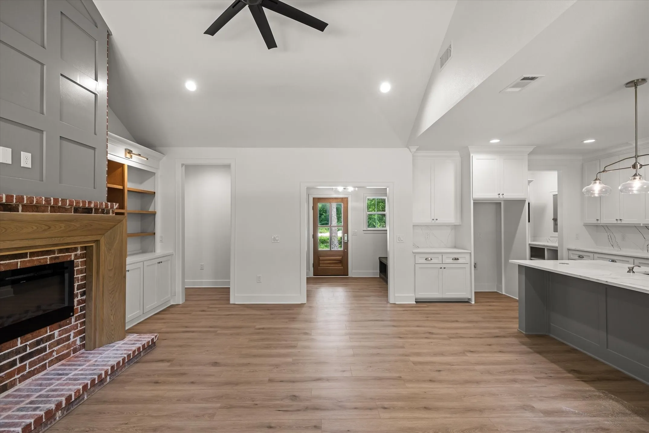 Single Family Residence For Sale in Van Zandt County , 404 Private Road 5808, Grand Saline, Texas 75140, 4 Bedroom, 3 Bathroom, 2 Garage spaces, 2,165 Sqft, built in 2026, mls#21279102, Real Estate Agent in Grand Saline, Homes For Sale in Van Zandt county, Homes For Sale in Grand Saline, Realtor in Grand Saline Texas, Real Estate Brokerage Independent Realty Texas, Luminita Cordes Realtor