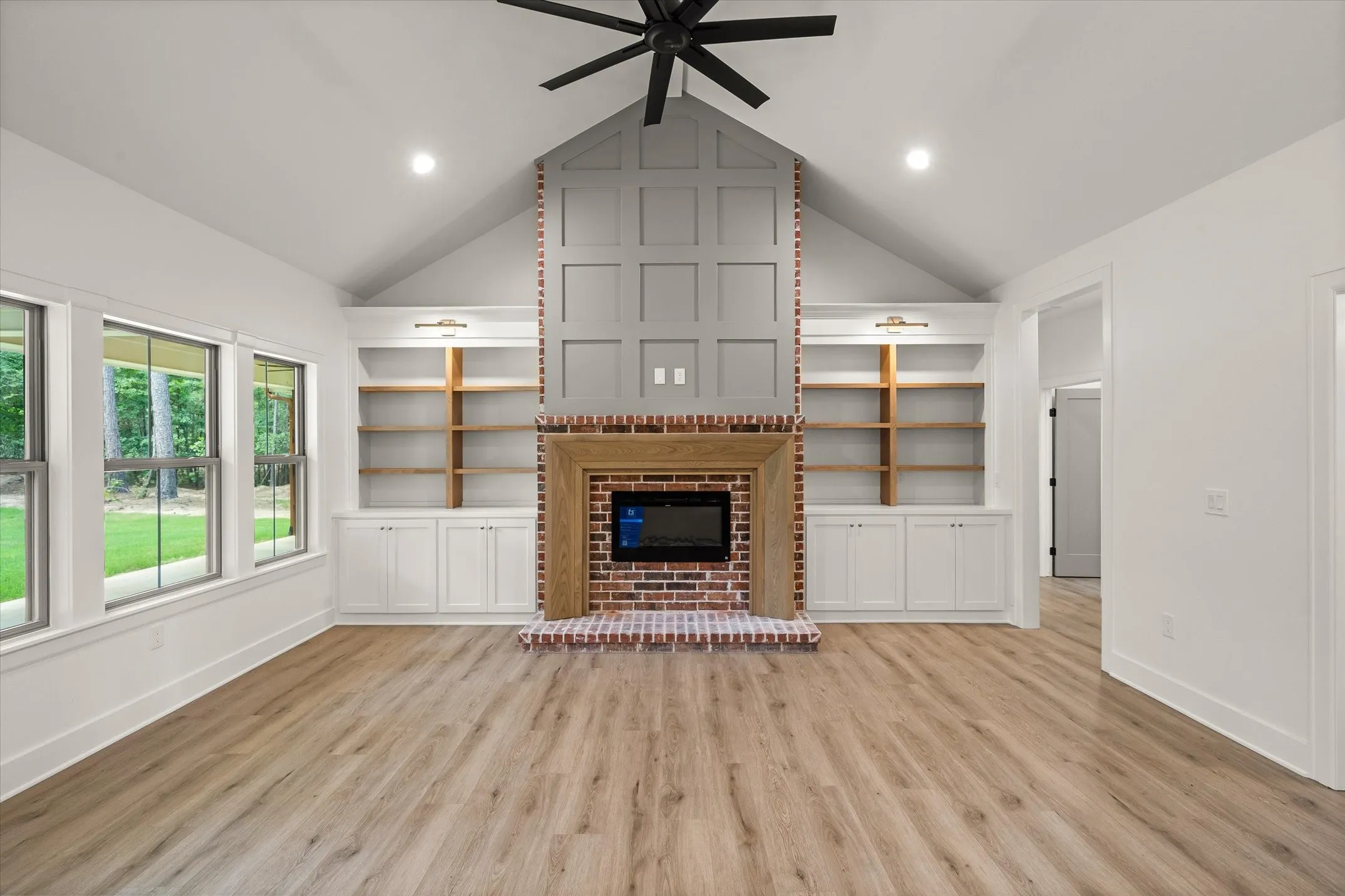 Single Family Residence For Sale in Van Zandt County , 404 Private Road 5808, Grand Saline, Texas 75140, 4 Bedroom, 3 Bathroom, 2 Garage spaces, 2,165 Sqft, built in 2026, mls#21279102, Real Estate Agent in Grand Saline, Homes For Sale in Van Zandt county, Homes For Sale in Grand Saline, Realtor in Grand Saline Texas, Real Estate Brokerage Independent Realty Texas, Luminita Cordes Realtor