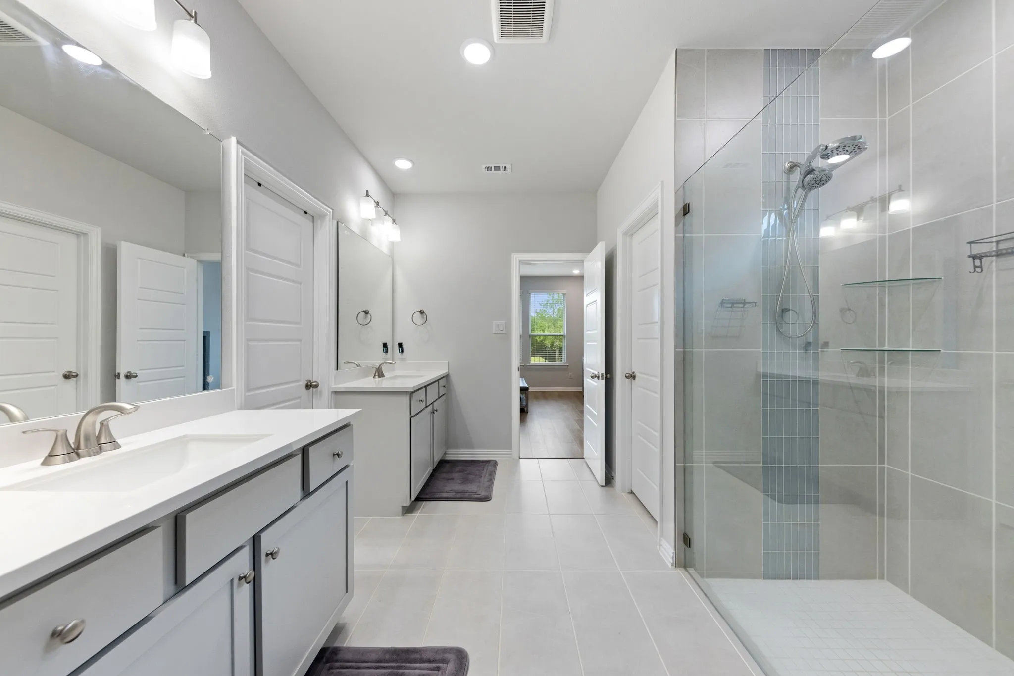 Single Family Residence For Sale in Denton County , 2233 Corbera Drive, Little Elm, Texas 75068, 3 Bedroom, 3 Bathroom, 3 Garage spaces, 2,322 Sqft, built in 2025, mls#21276926, Real Estate Agent in Little Elm, Homes For Sale in Denton county, Homes For Sale in Little Elm, Realtor in Little Elm Texas, Real Estate Brokerage Independent Realty Texas, Luminita Cordes Realtor