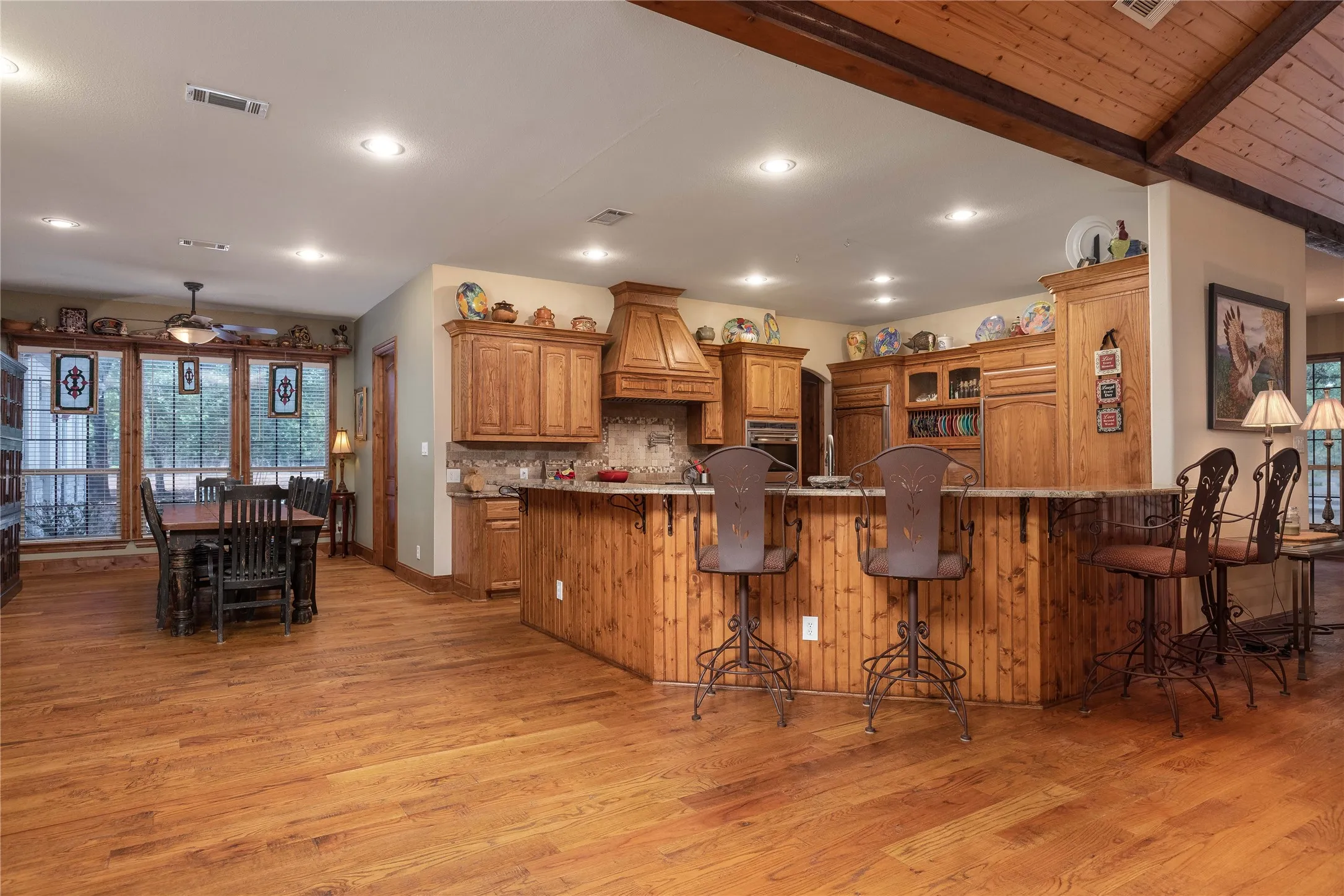 Single Family Residence For Sale in Hunt County , 2702 Hidden Trails Road, Royse City, Texas 75189, 3 Bedroom, 3 Bathroom, 3 Garage spaces, 5,162 Sqft, built in 2006, Price $1,399,000, mls#21274916, Real Estate Agent in Royse City, Homes For Sale in Hunt county, Homes For Sale in Royse City, Realtor in Royse City Texas, Real Estate Brokerage Independent Realty Texas, Luminita Cordes Realtor