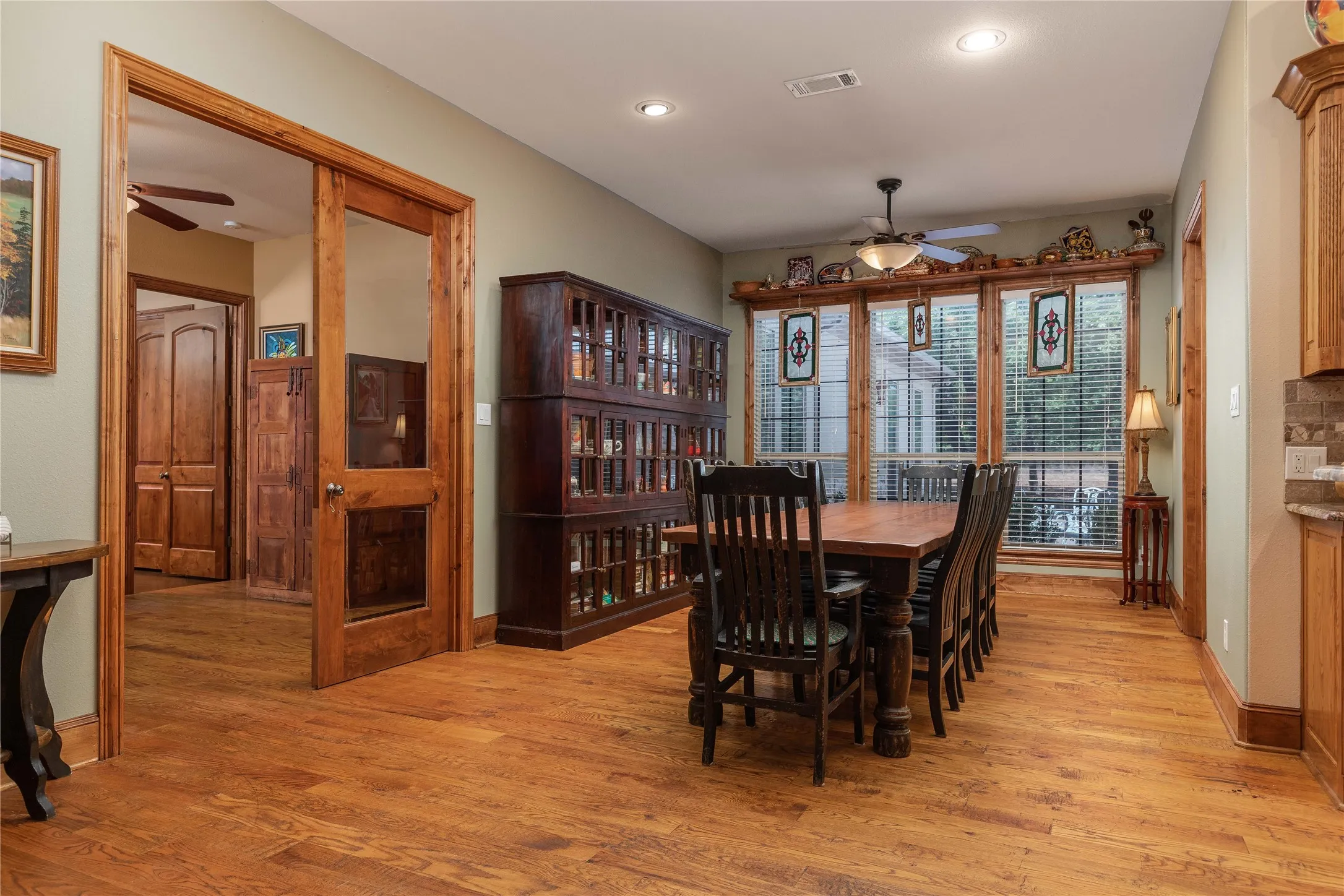 Single Family Residence For Sale in Hunt County , 2702 Hidden Trails Road, Royse City, Texas 75189, 3 Bedroom, 3 Bathroom, 3 Garage spaces, 5,162 Sqft, built in 2006, Price $1,399,000, mls#21274916, Real Estate Agent in Royse City, Homes For Sale in Hunt county, Homes For Sale in Royse City, Realtor in Royse City Texas, Real Estate Brokerage Independent Realty Texas, Luminita Cordes Realtor