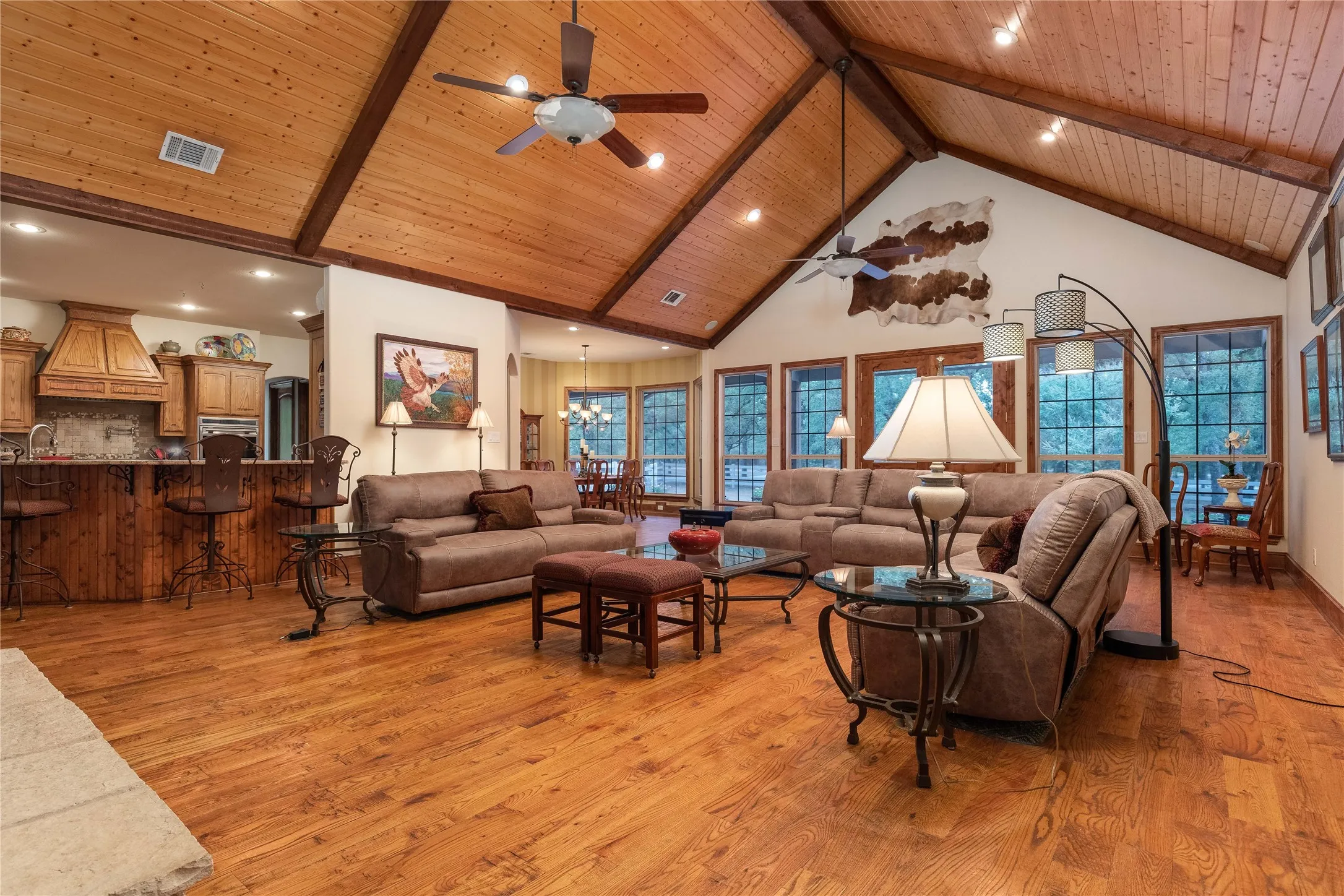 Single Family Residence For Sale in Hunt County , 2702 Hidden Trails Road, Royse City, Texas 75189, 3 Bedroom, 3 Bathroom, 3 Garage spaces, 5,162 Sqft, built in 2006, Price $1,399,000, mls#21274916, Real Estate Agent in Royse City, Homes For Sale in Hunt county, Homes For Sale in Royse City, Realtor in Royse City Texas, Real Estate Brokerage Independent Realty Texas, Luminita Cordes Realtor