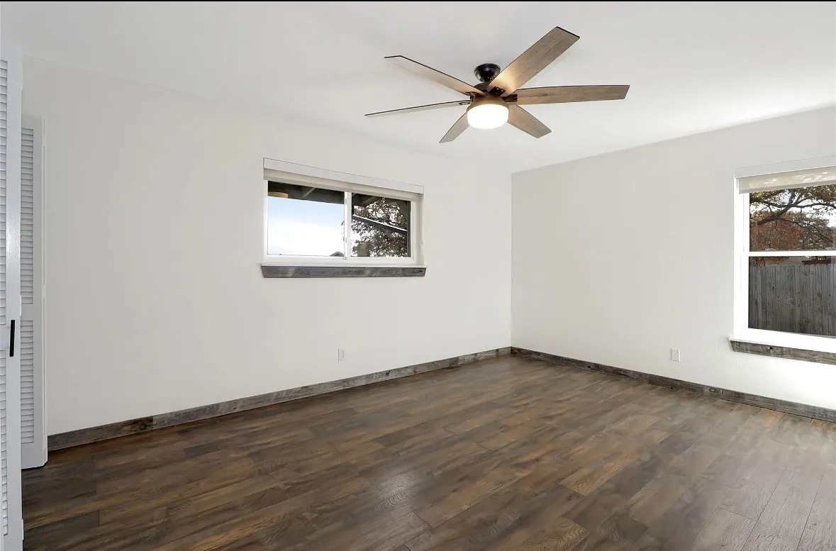 Single Family Residence For Rent in Palo Pinto County , 1201 NW 6th Avenue, Mineral Wells, Texas 76067, 4 Bedrooms, 3 Bathrooms, Garage spaces, 2,991 Sqft, built in 1961, Price $3,700, mls#21279151, Real Estate Agent in Mineral Wells, Homes For Rent in Palo Pinto county, Homes For Rent in Mineral Wells, Realtor in Mineral Wells Texas, Real Estate Brokerage Independent Realty Texas, Luminita Cordes Realtor