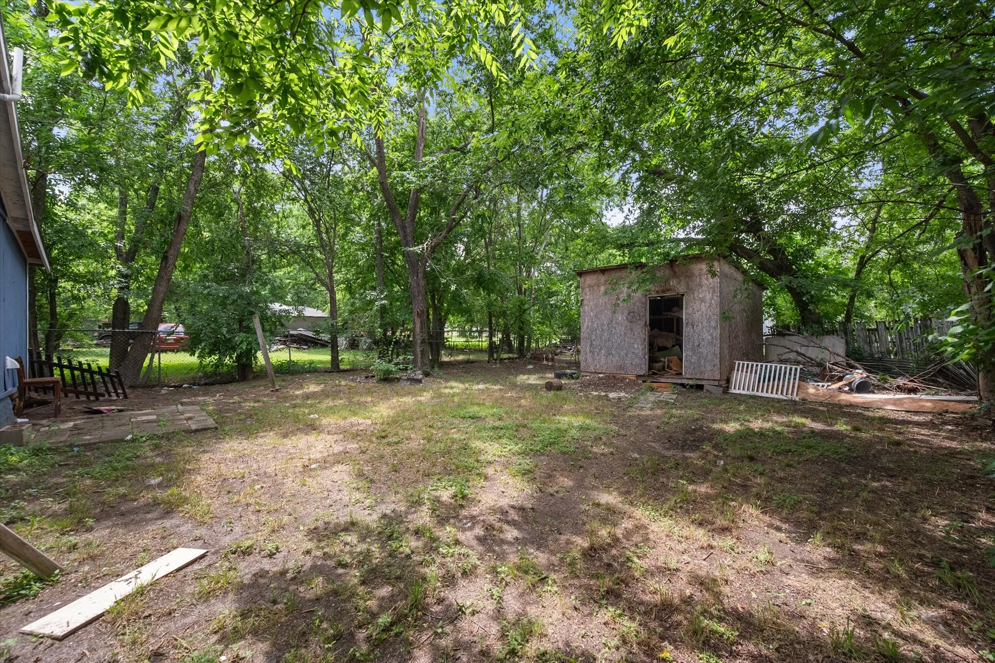 Single Family Residence For Sale in Navarro County , 2118 W 12th Avenue, Corsicana, Texas 75110, 2 Bedroom, 1 Bathroom, Garage spaces, 936 Sqft, built in 1991, mls#21277663, Real Estate Agent in Corsicana, Homes For Sale in Navarro county, Homes For Sale in Corsicana, Realtor in Corsicana Texas, Real Estate Brokerage Independent Realty Texas, Luminita Cordes Realtor