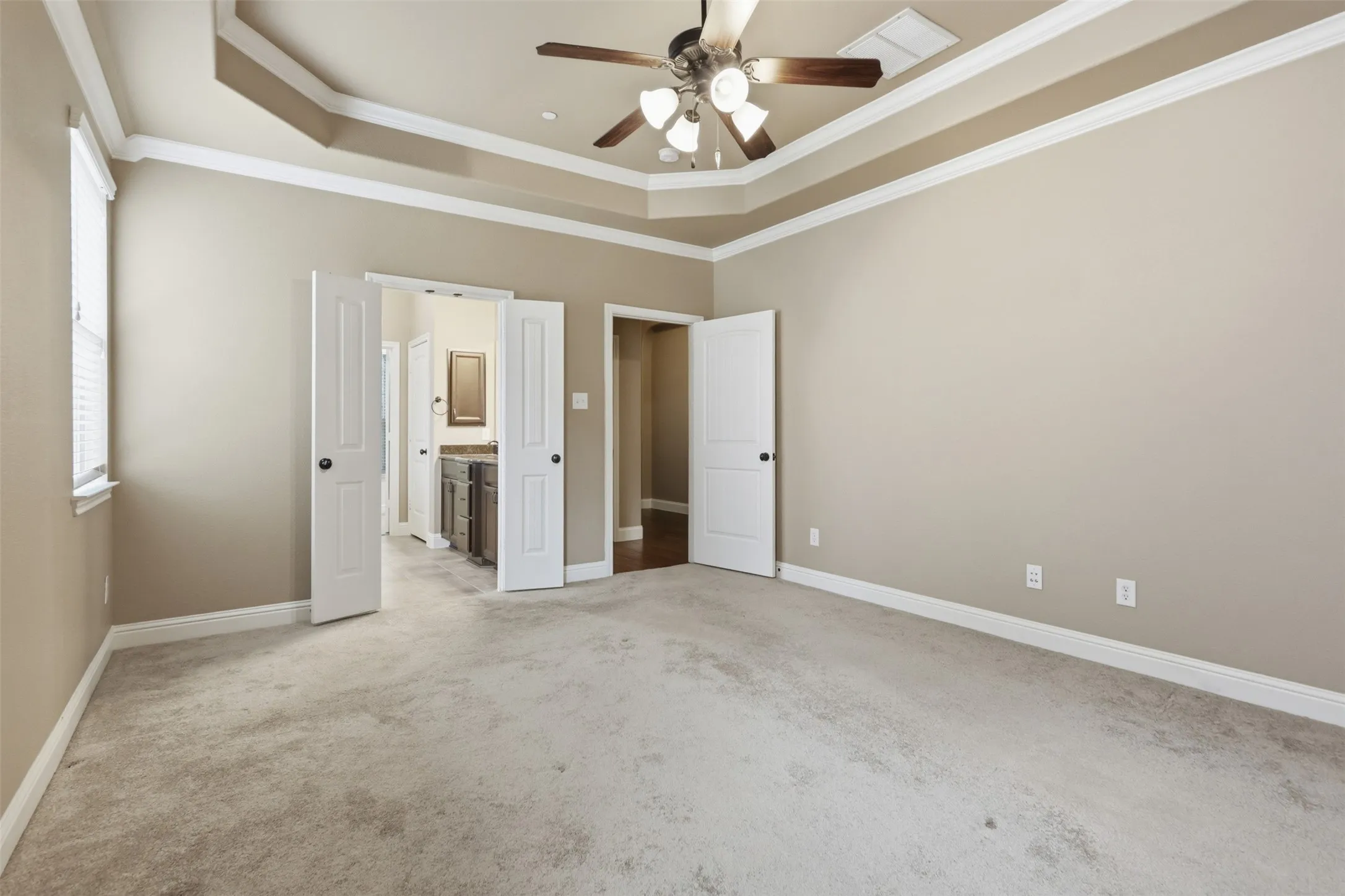 Single Family Residence For Sale in Collin County , 8601 Gracewood Drive, Mc Kinney, Texas 75070, 2 Bedroom, 2 Bathroom, 2 Garage spaces, 1,800 Sqft, built in 2012, mls#21274647, Real Estate Agent in Mc Kinney, Homes For Sale in Collin county, Homes For Sale in Mc Kinney, Realtor in Mc Kinney Texas, Real Estate Brokerage Independent Realty Texas, Luminita Cordes Realtor