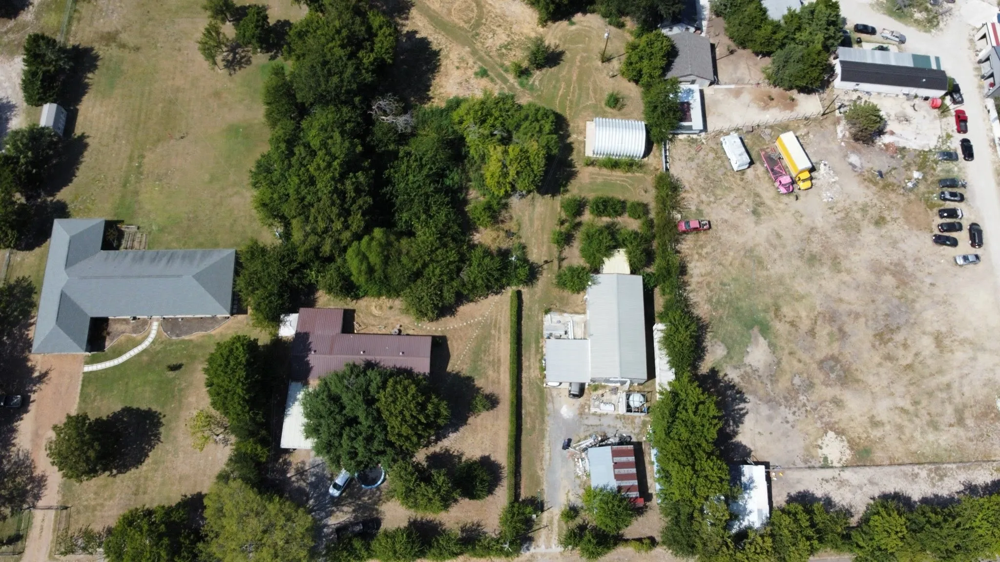 Farm For Sale in Hunt County , 3718 County Road 2628, Caddo Mills, Texas 75135, 7 Bedroom, 4 Bathroom, Garage spaces, 4,327 Sqft, built in 1976, mls#21254864, Real Estate Agent in Caddo Mills, Homes For Sale in Hunt county, Homes For Sale in Caddo Mills, Realtor in Caddo Mills Texas, Real Estate Brokerage Independent Realty Texas, Luminita Cordes Realtor