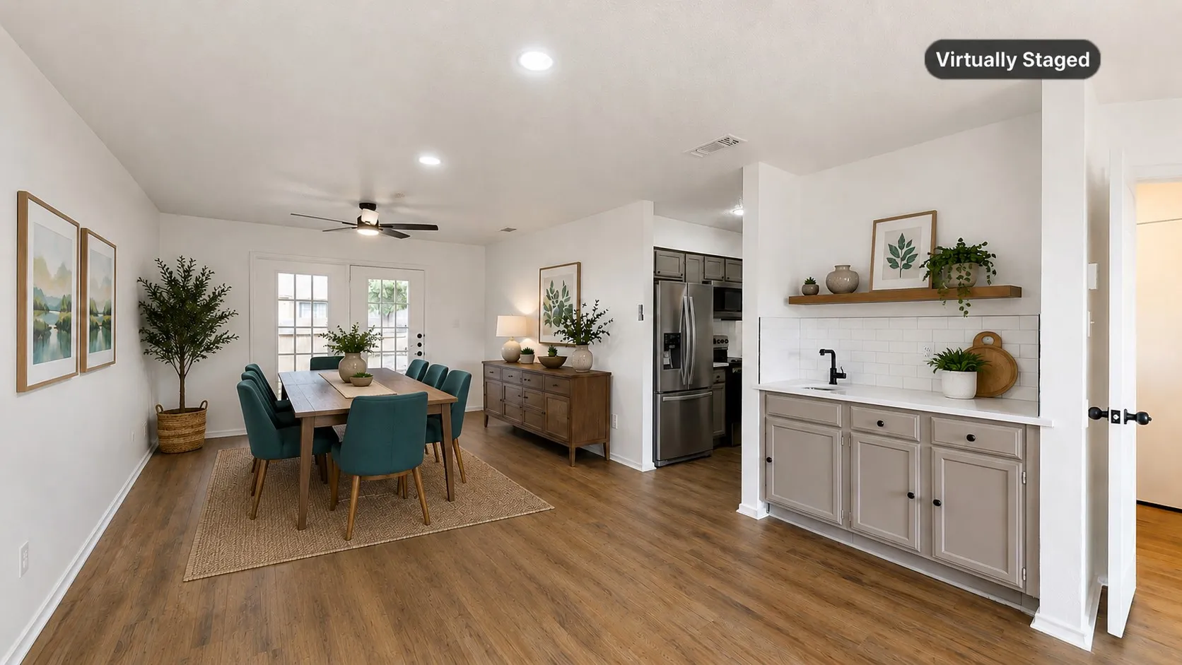 Townhouse For Sale in Dallas County , 714 Bel Aire Crest, Irving, Texas 75061, 2 Bedroom, 2 Bathroom, 1 Garage spaces, 1,064 Sqft, built in 1985, mls#21277695, Real Estate Agent in Irving, Homes For Sale in Dallas county, Homes For Sale in Irving, Realtor in Irving Texas, Real Estate Brokerage Independent Realty Texas, Luminita Cordes Realtor
