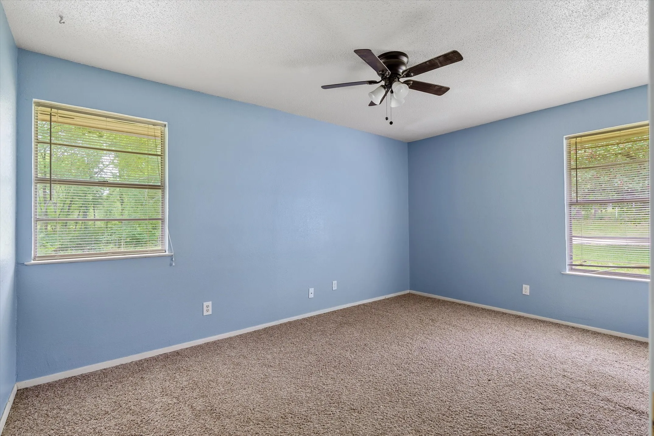 Single Family Residence For Sale in Van Zandt County , 5155 Fm 1504, Wills Point, Texas 75169, 3 Bedroom, 2 Bathroom, Garage spaces, 1,821 Sqft, built in 1965, mls#21276062, Real Estate Agent in Wills Point, Homes For Sale in Van Zandt county, Homes For Sale in Wills Point, Realtor in Wills Point Texas, Real Estate Brokerage Independent Realty Texas, Luminita Cordes Realtor