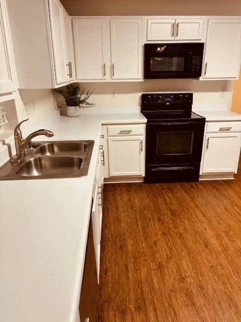 Single Family Residence For Sale in Tarrant County , 1901 J Cheshier Road, Fort Worth, Texas 76247, 4 Bedrooms, 2 Bathrooms, 2 Garage spaces, 2,093 Sqft, built in 2006, Price $290,000, mls#21276894, Real Estate Agent in Fort Worth, Homes For Sale in Tarrant county, Homes For Sale in Fort Worth, Realtor in Fort Worth Texas, Real Estate Brokerage Independent Realty Texas, Luminita Cordes Realtor