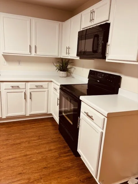 Single Family Residence For Sale in Tarrant County , 1901 J Cheshier Road, Fort Worth, Texas 76247, 4 Bedrooms, 2 Bathrooms, 2 Garage spaces, 2,093 Sqft, built in 2006, Price $290,000, mls#21276894, Real Estate Agent in Fort Worth, Homes For Sale in Tarrant county, Homes For Sale in Fort Worth, Realtor in Fort Worth Texas, Real Estate Brokerage Independent Realty Texas, Luminita Cordes Realtor