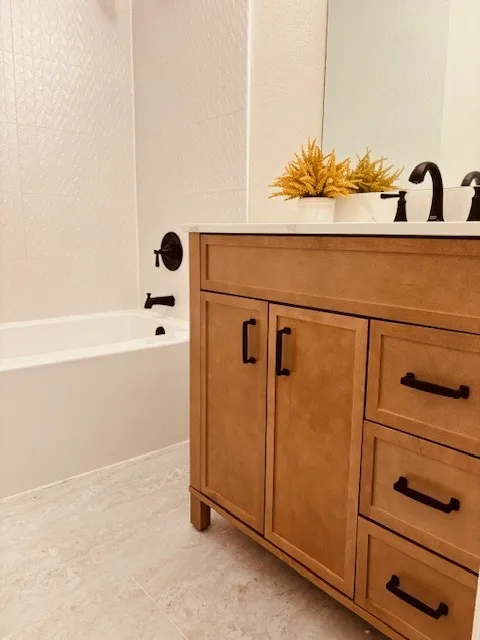 Single Family Residence For Sale in Tarrant County , 1901 J Cheshier Road, Fort Worth, Texas 76247, 4 Bedrooms, 2 Bathrooms, 2 Garage spaces, 2,093 Sqft, built in 2006, Price $290,000, mls#21276894, Real Estate Agent in Fort Worth, Homes For Sale in Tarrant county, Homes For Sale in Fort Worth, Realtor in Fort Worth Texas, Real Estate Brokerage Independent Realty Texas, Luminita Cordes Realtor