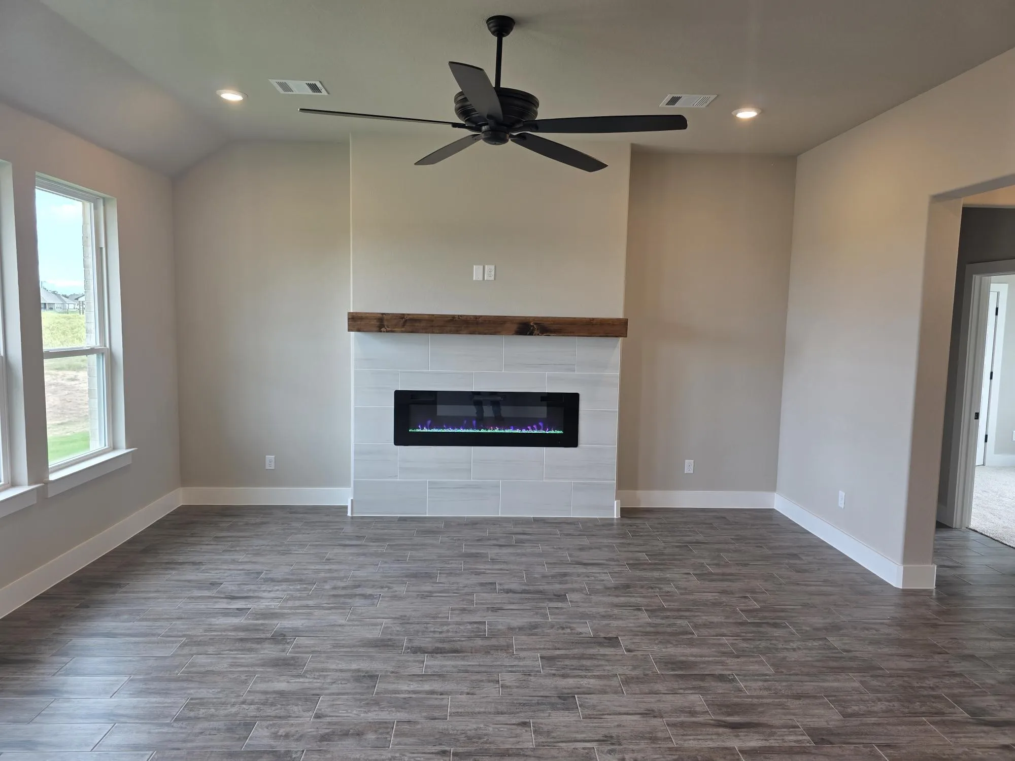 Single Family Residence For Sale in Parker County , 124 Cattleman Drive, Poolville, Texas 76487, 3 Bedroom, 2 Bathroom, 2 Garage spaces, 1,851 Sqft, built in 2026, mls#21279181, Real Estate Agent in Poolville, Homes For Sale in Parker county, Homes For Sale in Poolville, Realtor in Poolville Texas, Real Estate Brokerage Independent Realty Texas, Luminita Cordes Realtor