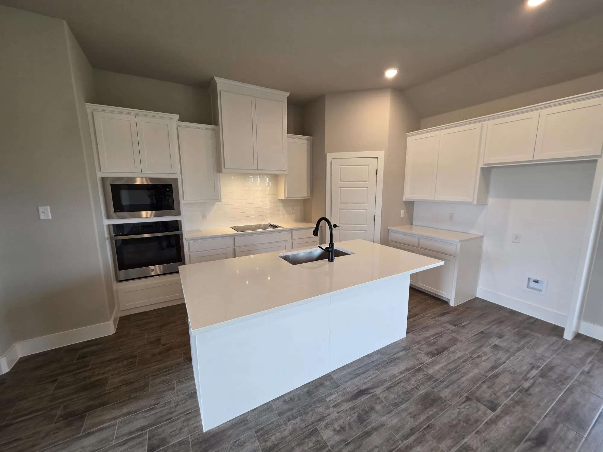 Single Family Residence For Sale in Parker County , 124 Cattleman Drive, Poolville, Texas 76487, 3 Bedroom, 2 Bathroom, 2 Garage spaces, 1,851 Sqft, built in 2026, mls#21279181, Real Estate Agent in Poolville, Homes For Sale in Parker county, Homes For Sale in Poolville, Realtor in Poolville Texas, Real Estate Brokerage Independent Realty Texas, Luminita Cordes Realtor
