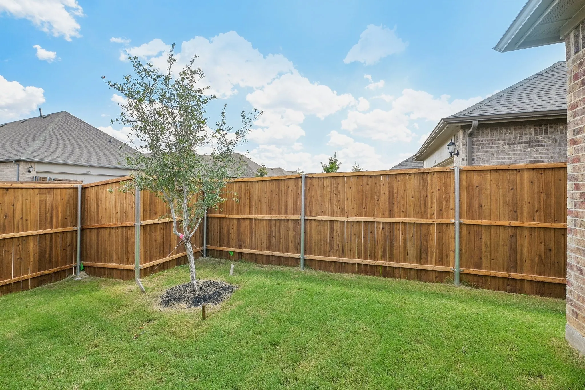 Single Family Residence For Sale in Tarrant County , 1001 Tarryhill Drive, Crowley, Texas 76036, 3 Bedroom, 2 Bathroom, 2 Garage spaces, 1,653 Sqft, built in 2026, mls#21245944, Real Estate Agent in Crowley, Homes For Sale in Tarrant county, Homes For Sale in Crowley, Realtor in Crowley Texas, Real Estate Brokerage Independent Realty Texas, Luminita Cordes Realtor
