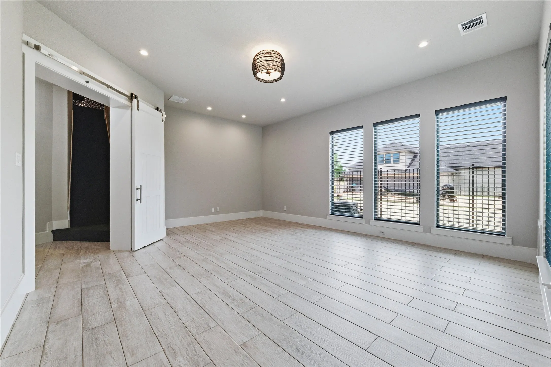 Office, Game Room or Gym