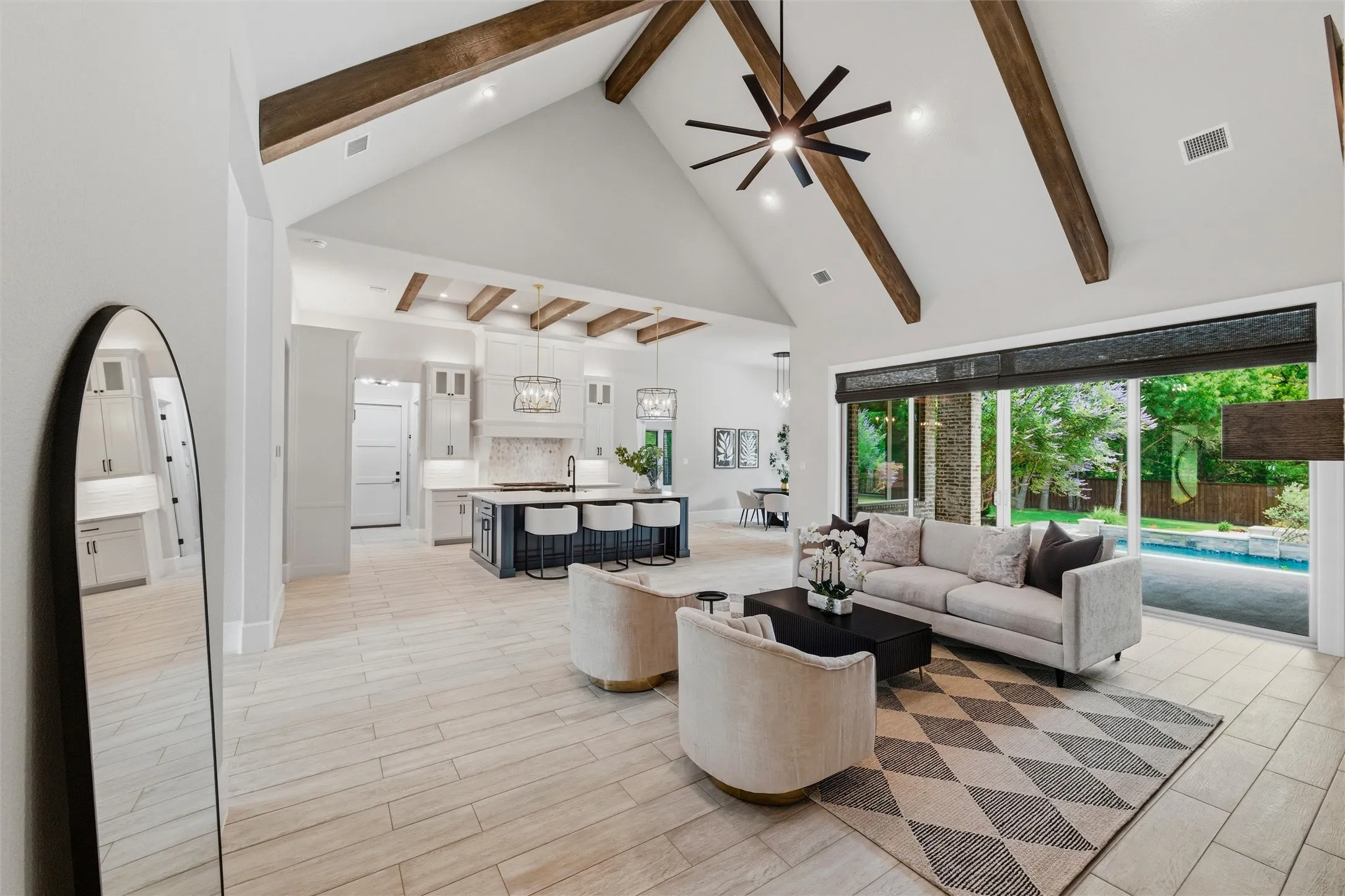 Single Family Residence For Sale in Dallas County , 1019 Country Way, Rowlett, Texas 75089, 4 Bedroom, 5 Bathroom, 3 Garage spaces, 4,238 Sqft, built in 2020, mls#21279130, Real Estate Agent in Rowlett, Homes For Sale in Dallas county, Homes For Sale in Rowlett, Realtor in Rowlett Texas, Real Estate Brokerage Independent Realty Texas, Luminita Cordes Realtor