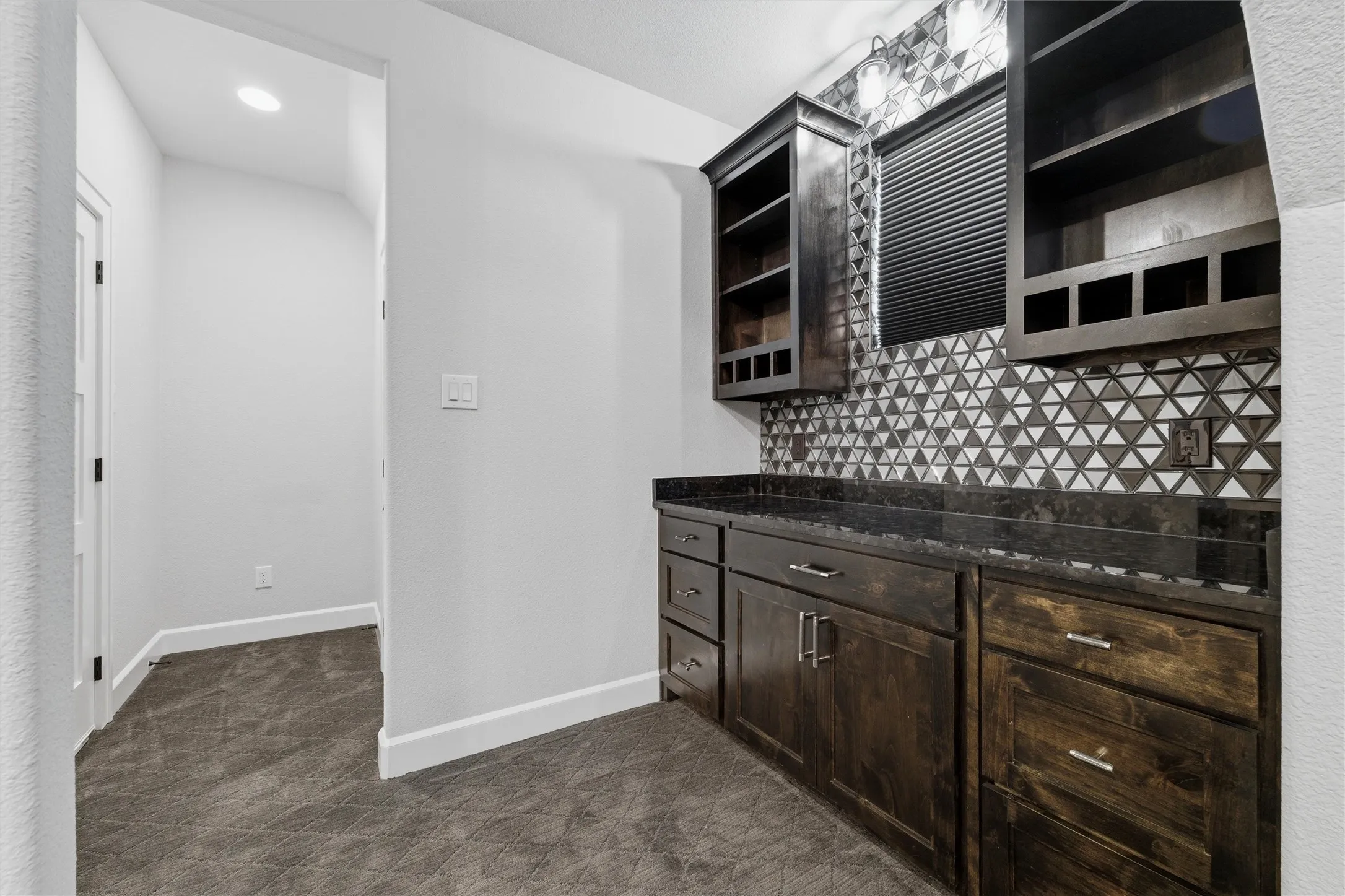 Single Family Residence For Sale in Dallas County , 1019 Country Way, Rowlett, Texas 75089, 4 Bedroom, 5 Bathroom, 3 Garage spaces, 4,238 Sqft, built in 2020, mls#21279130, Real Estate Agent in Rowlett, Homes For Sale in Dallas county, Homes For Sale in Rowlett, Realtor in Rowlett Texas, Real Estate Brokerage Independent Realty Texas, Luminita Cordes Realtor