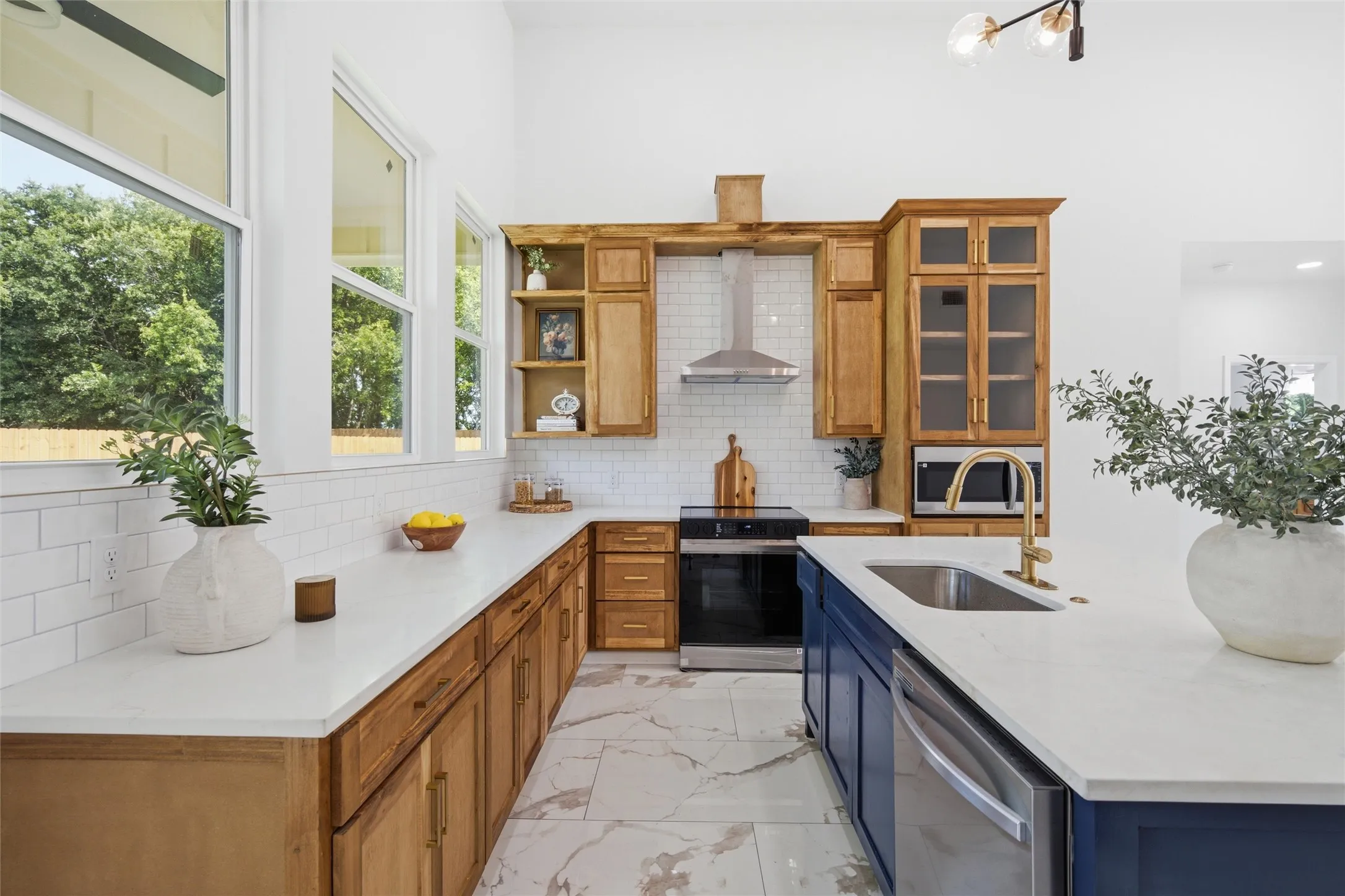 Single Family Residence For Sale in Mc Lennan County , 9912 Durango Trail, Waco, Texas 76712, 3 Bedroom, 3 Bathroom, 2 Garage spaces, 1,979 Sqft, built in 2026, mls#21277992, Real Estate Agent in Waco, Homes For Sale in Mc Lennan county, Homes For Sale in Waco, Realtor in Waco Texas, Real Estate Brokerage Independent Realty Texas, Luminita Cordes Realtor