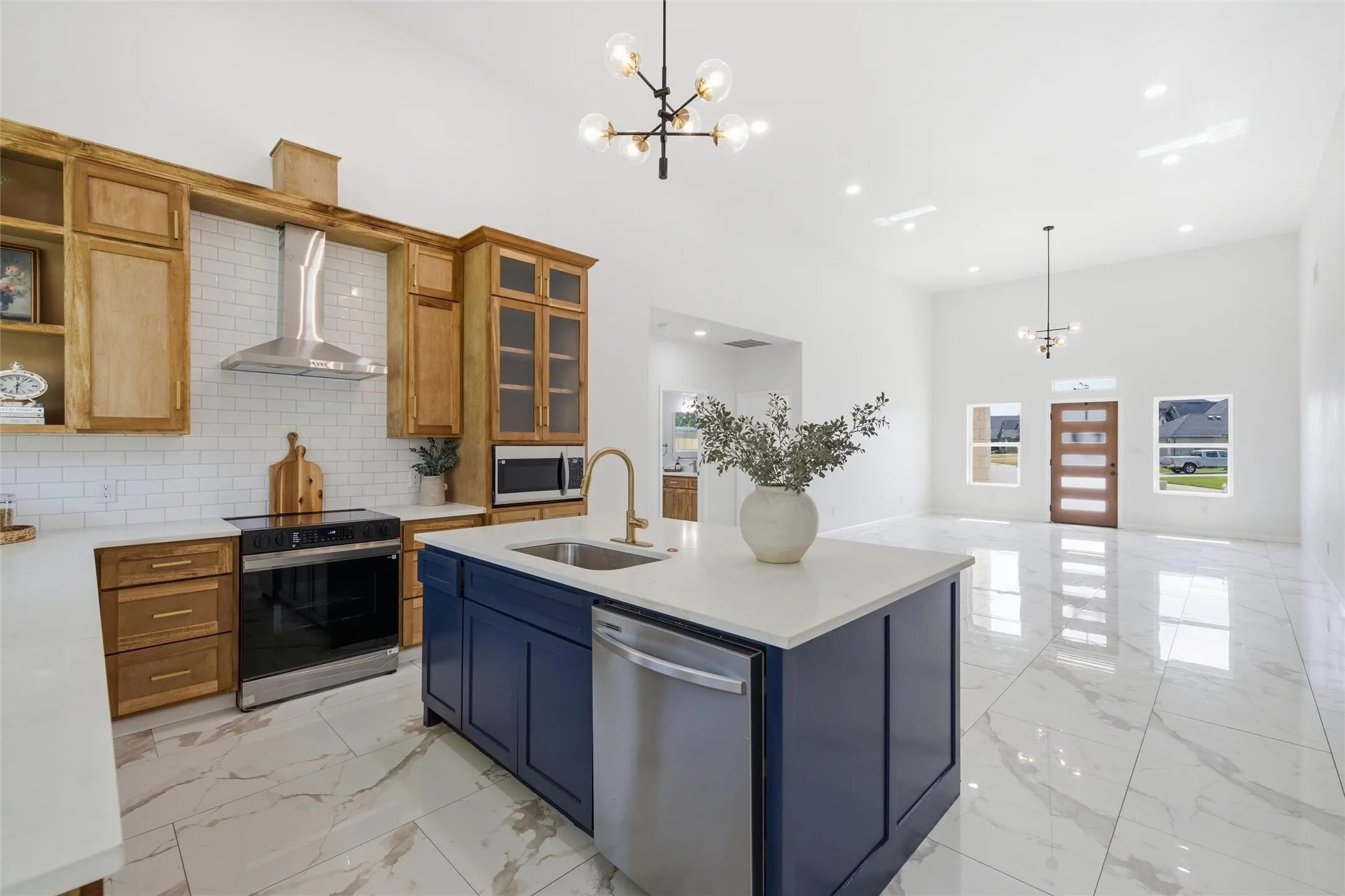 Single Family Residence For Sale in Mc Lennan County , 9912 Durango Trail, Waco, Texas 76712, 3 Bedroom, 3 Bathroom, 2 Garage spaces, 1,979 Sqft, built in 2026, mls#21277992, Real Estate Agent in Waco, Homes For Sale in Mc Lennan county, Homes For Sale in Waco, Realtor in Waco Texas, Real Estate Brokerage Independent Realty Texas, Luminita Cordes Realtor