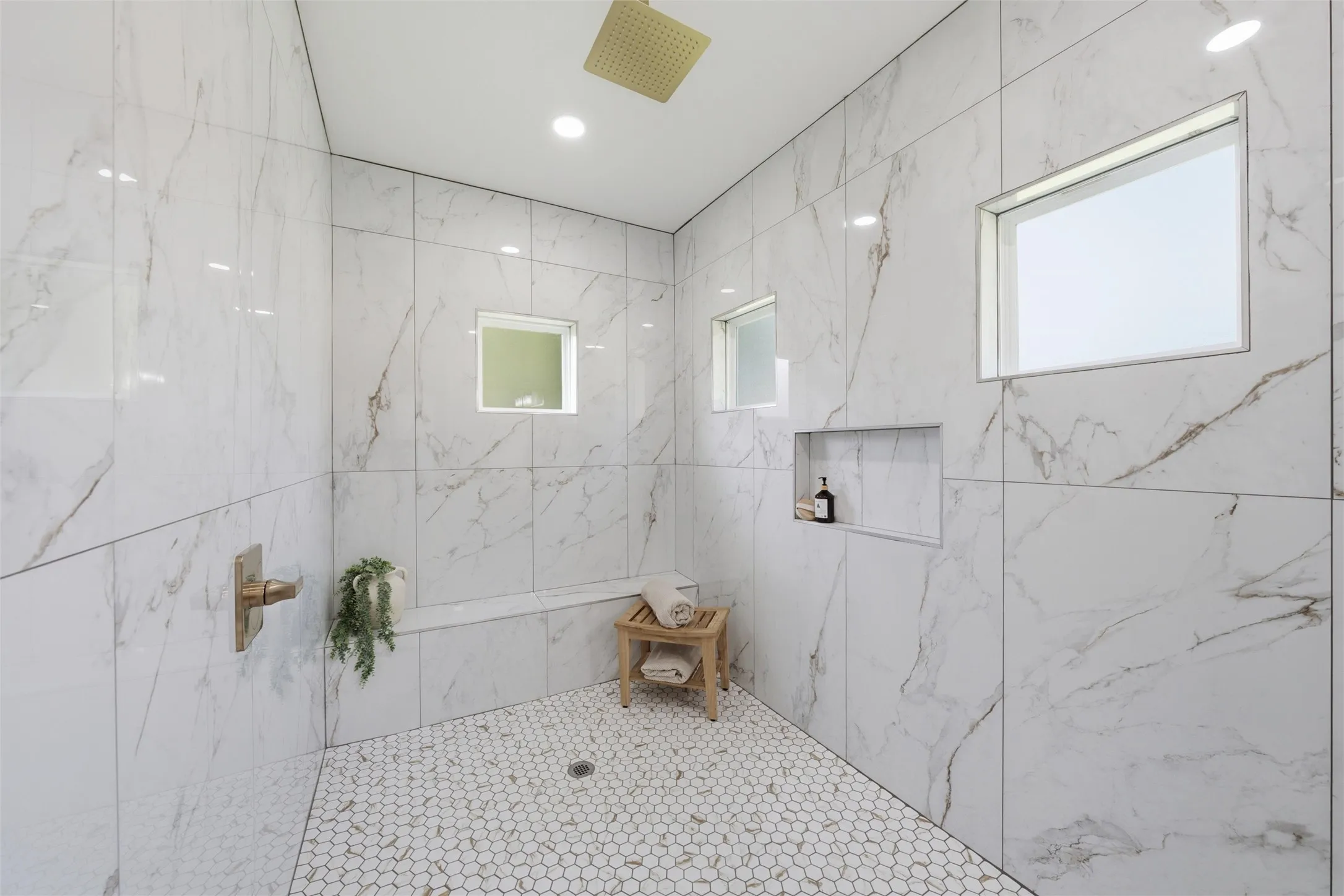 Single Family Residence For Sale in Mc Lennan County , 9912 Durango Trail, Waco, Texas 76712, 3 Bedroom, 3 Bathroom, 2 Garage spaces, 1,979 Sqft, built in 2026, mls#21277992, Real Estate Agent in Waco, Homes For Sale in Mc Lennan county, Homes For Sale in Waco, Realtor in Waco Texas, Real Estate Brokerage Independent Realty Texas, Luminita Cordes Realtor