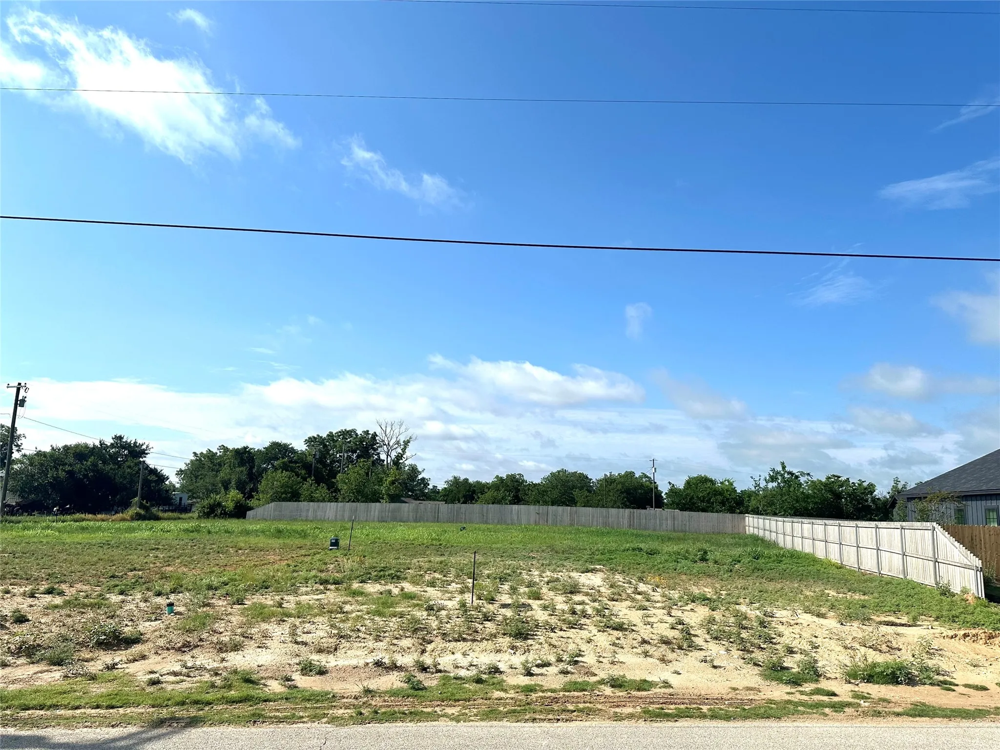 Improved Land For Sale in Comanche County , 1006 E Highland Avenue, Comanche, Texas 76442, 0, 0, Garage spaces, 0 Sqft, built in 0, mls#21279226, Real Estate Agent in Comanche, Homes For Sale in Comanche county, Homes For Sale in Comanche, Realtor in Comanche Texas, Real Estate Brokerage Independent Realty Texas, Luminita Cordes Realtor