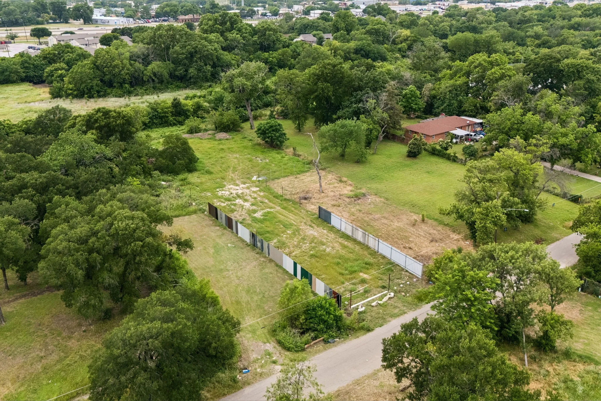 Unimproved Land For Sale in Dallas County , 2411 Tally Ho Lane, Dallas, Texas 75212, 0, 0, Garage spaces, 0 Sqft, built in 0, Price $59,000, mls#21274862, Real Estate Agent in Dallas, Homes For Sale in Dallas county, Homes For Sale in Dallas, Realtor in Dallas Texas, Real Estate Brokerage Independent Realty Texas, Luminita Cordes Realtor