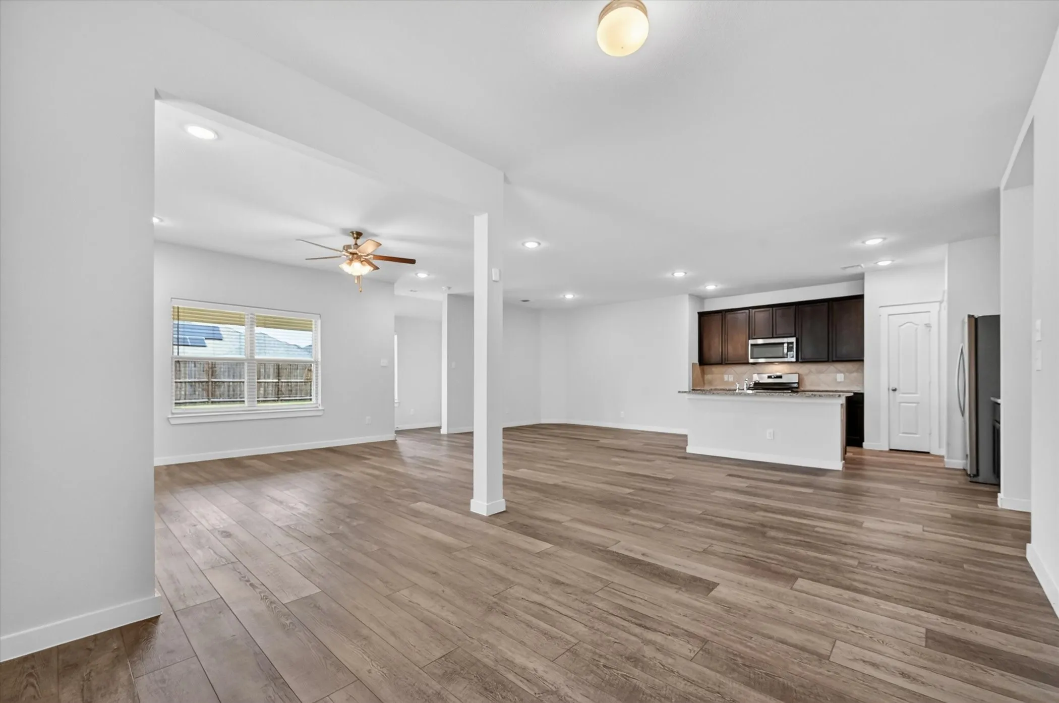 Single Family Residence For Sale in Kaufman County , 4420 Stockdale Lane, Forney, Texas 75126, 3 Bedroom, 2 Bathroom, 2 Garage spaces, 1,885 Sqft, built in 2020, mls#21277691, Real Estate Agent in Forney, Homes For Sale in Kaufman county, Homes For Sale in Forney, Realtor in Forney Texas, Real Estate Brokerage Independent Realty Texas, Luminita Cordes Realtor