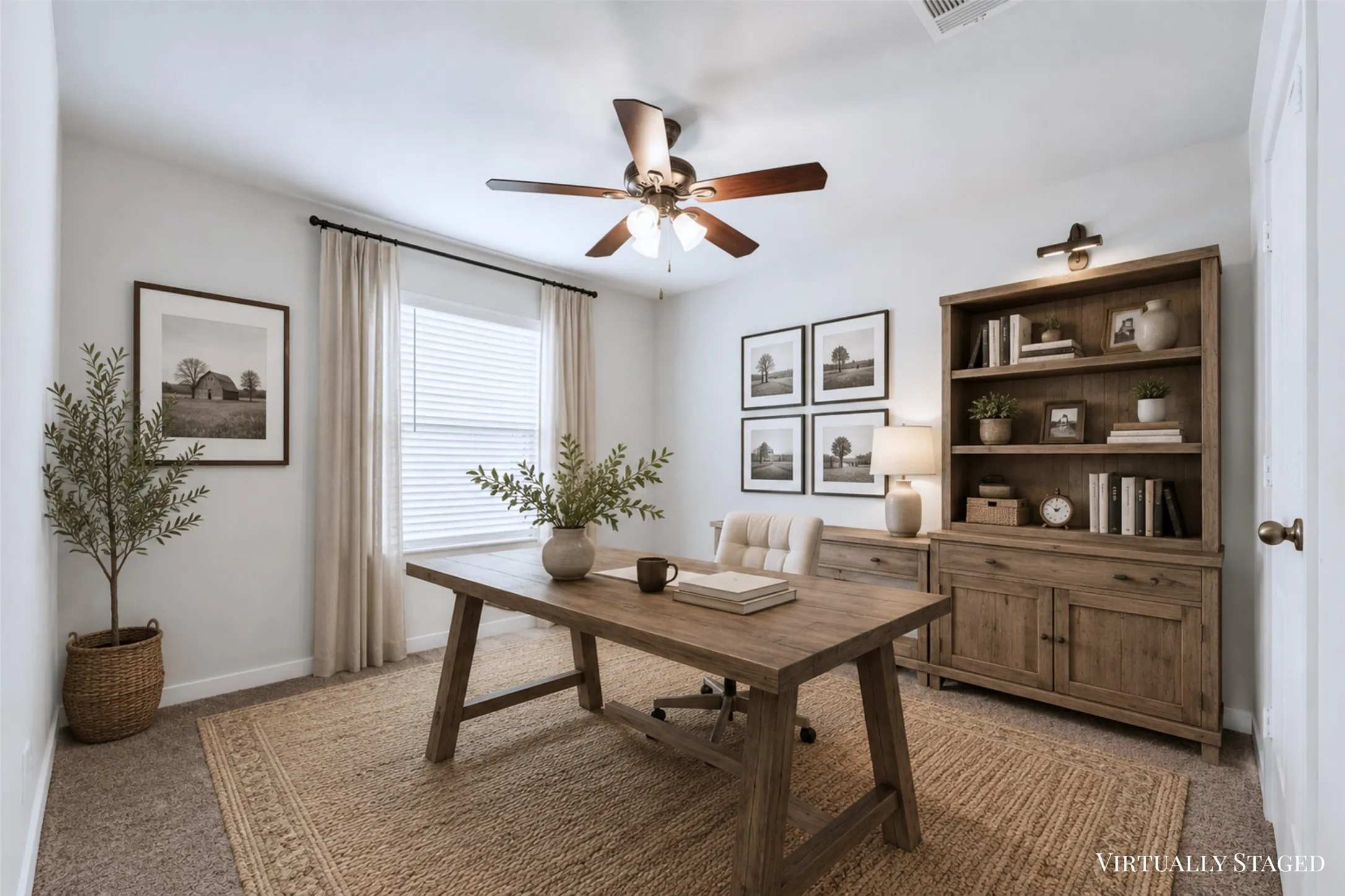 Single Family Residence For Sale in Kaufman County , 4420 Stockdale Lane, Forney, Texas 75126, 3 Bedroom, 2 Bathroom, 2 Garage spaces, 1,885 Sqft, built in 2020, mls#21277691, Real Estate Agent in Forney, Homes For Sale in Kaufman county, Homes For Sale in Forney, Realtor in Forney Texas, Real Estate Brokerage Independent Realty Texas, Luminita Cordes Realtor