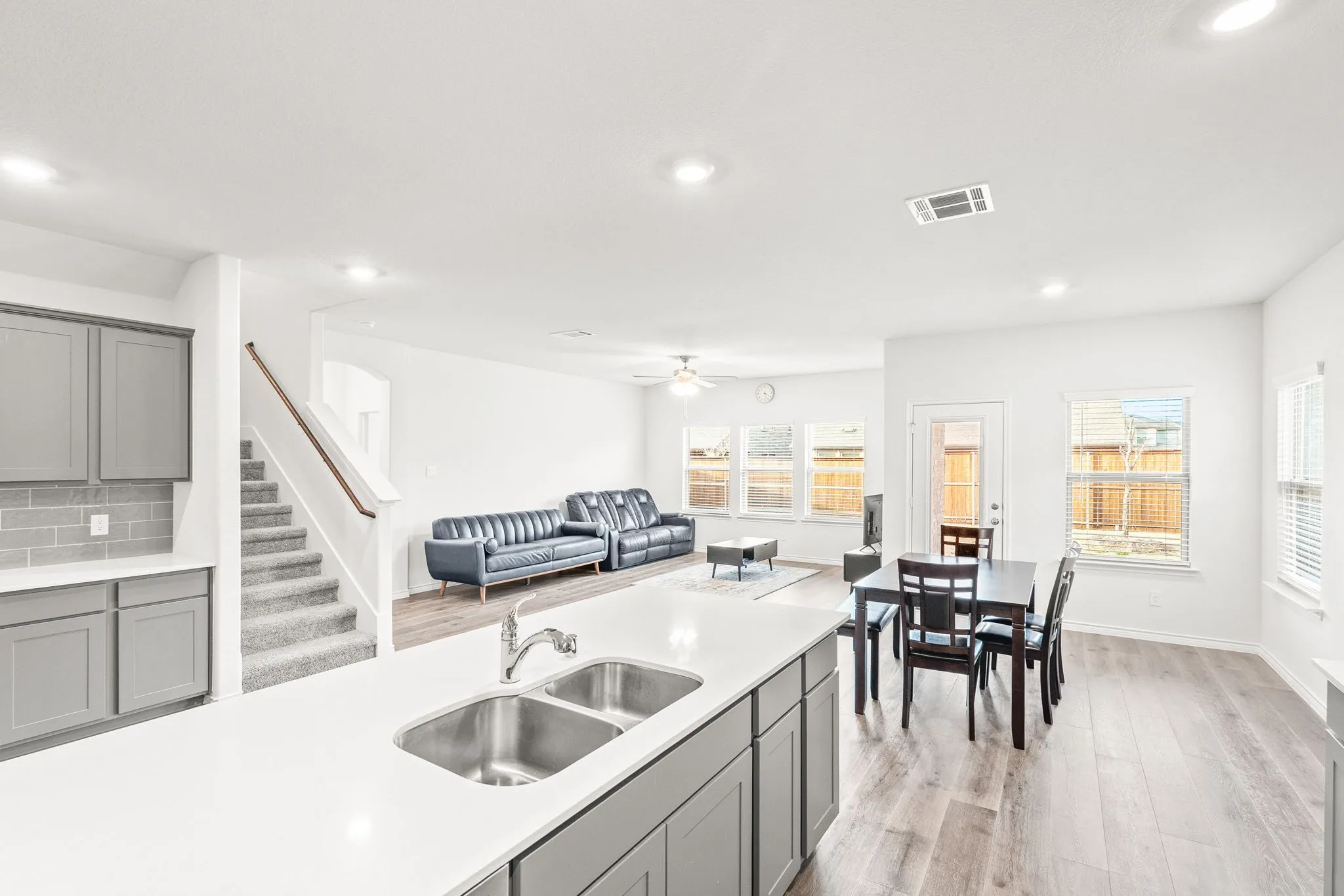Single Family Residence For Sale in Denton County , 6229 Lassen Court, Celina, Texas 76227, 4 Bedroom, 3 Bathroom, 2 Garage spaces, 2,494 Sqft, built in 2024, mls#21276482, Real Estate Agent in Celina, Homes For Sale in Denton county, Homes For Sale in Celina, Realtor in Celina Texas, Real Estate Brokerage Independent Realty Texas, Luminita Cordes Realtor
