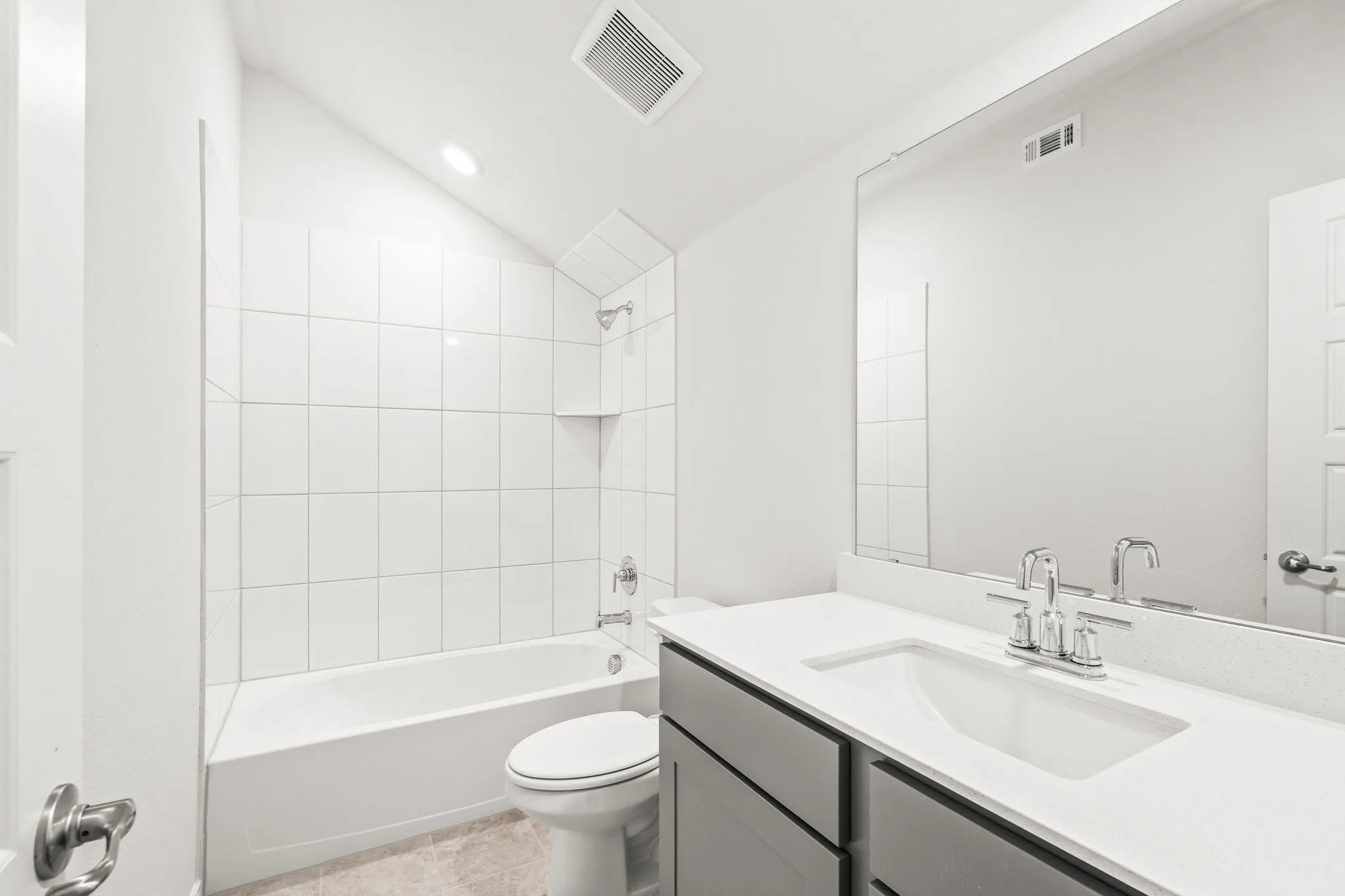 Upstairs Bathroom