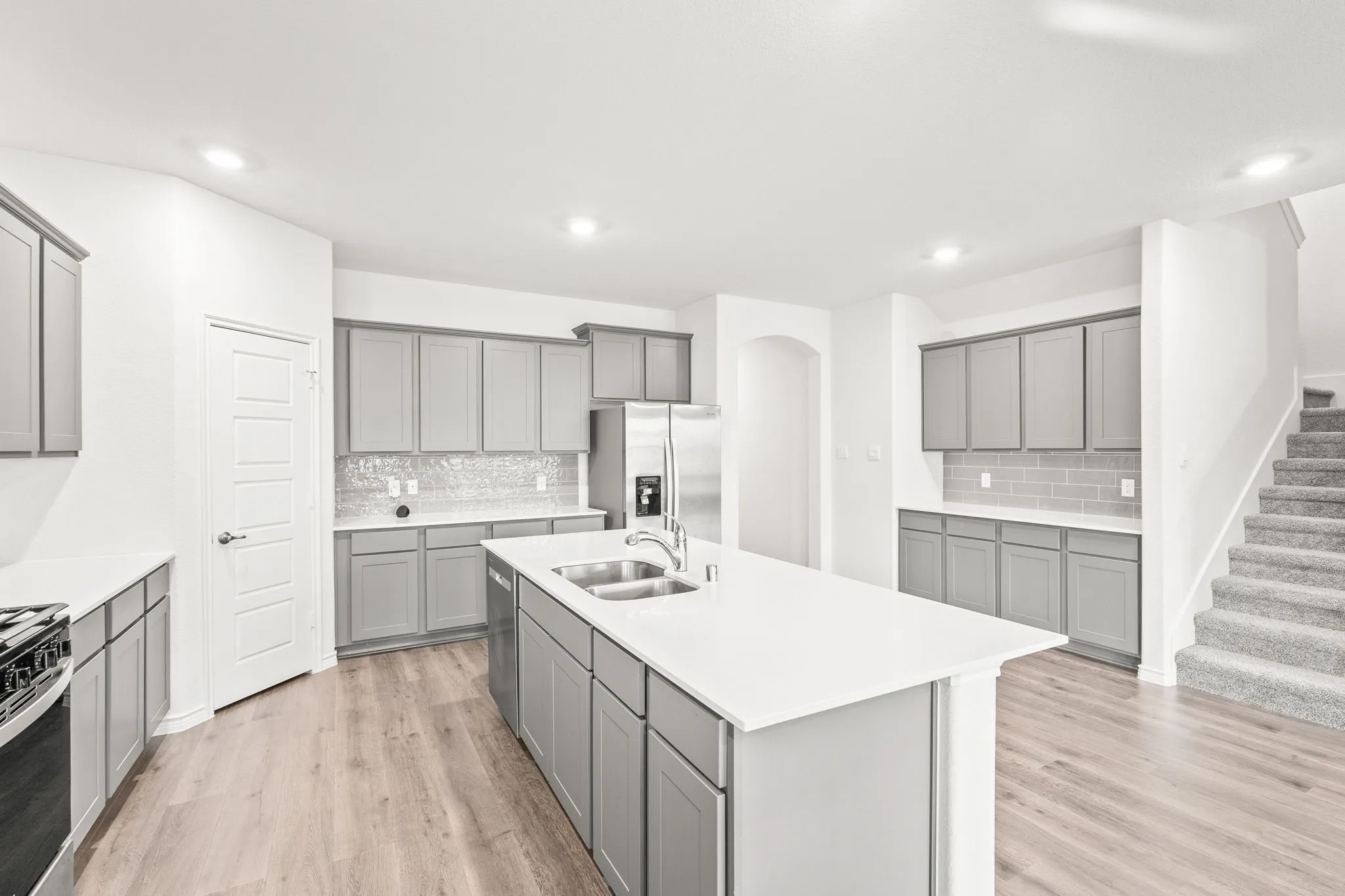 Single Family Residence For Sale in Denton County , 6229 Lassen Court, Celina, Texas 76227, 4 Bedroom, 3 Bathroom, 2 Garage spaces, 2,494 Sqft, built in 2024, mls#21276482, Real Estate Agent in Celina, Homes For Sale in Denton county, Homes For Sale in Celina, Realtor in Celina Texas, Real Estate Brokerage Independent Realty Texas, Luminita Cordes Realtor