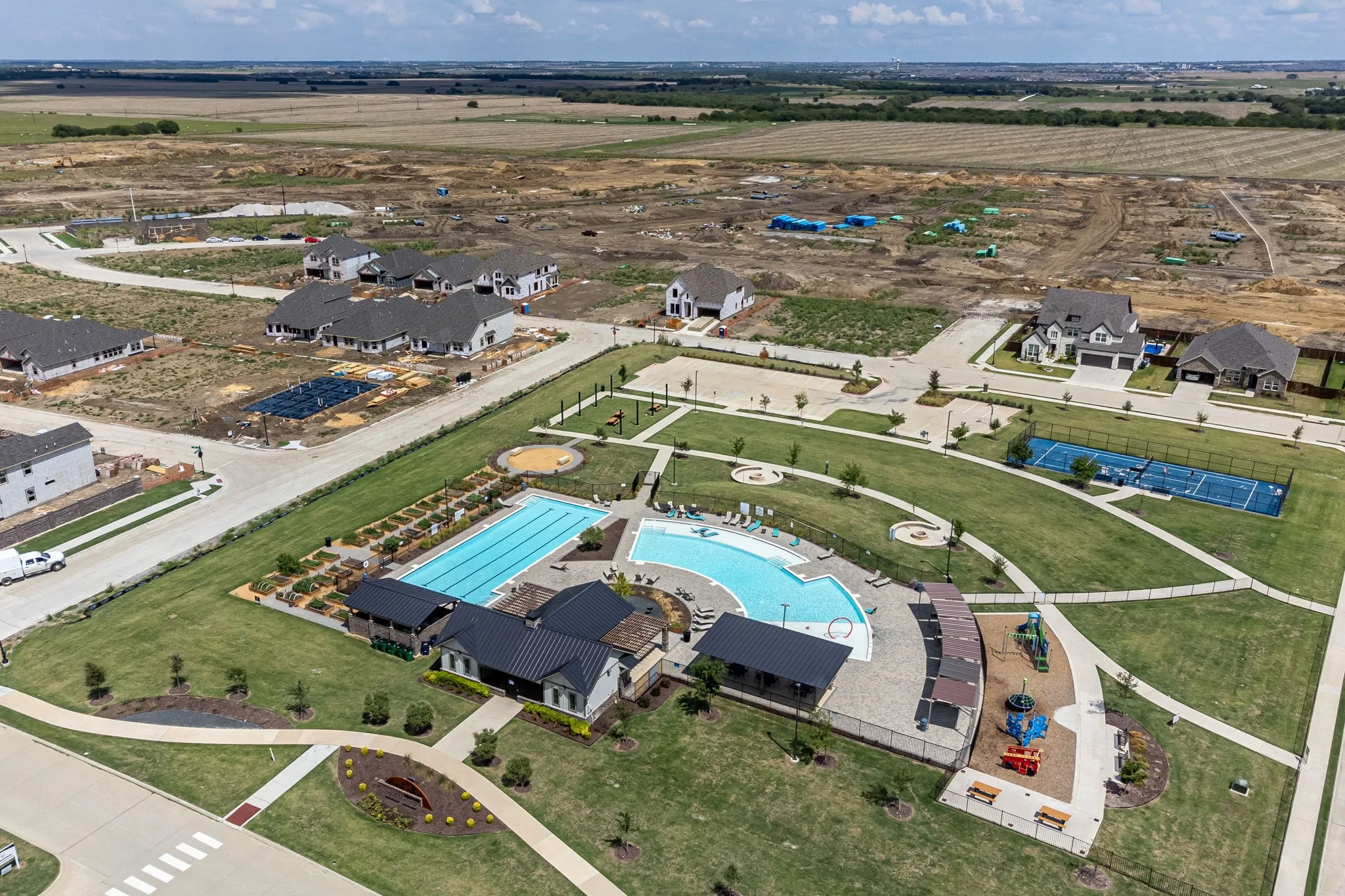 Single Family Residence For Sale in Denton County , 6229 Lassen Court, Celina, Texas 76227, 4 Bedroom, 3 Bathroom, 2 Garage spaces, 2,494 Sqft, built in 2024, mls#21276482, Real Estate Agent in Celina, Homes For Sale in Denton county, Homes For Sale in Celina, Realtor in Celina Texas, Real Estate Brokerage Independent Realty Texas, Luminita Cordes Realtor